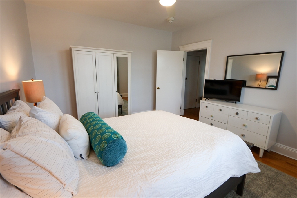 370 Chestnut Hill Ave, Brighton