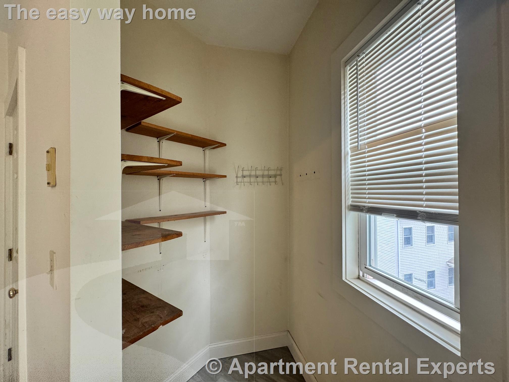 61 Webster Ave, Inman Square