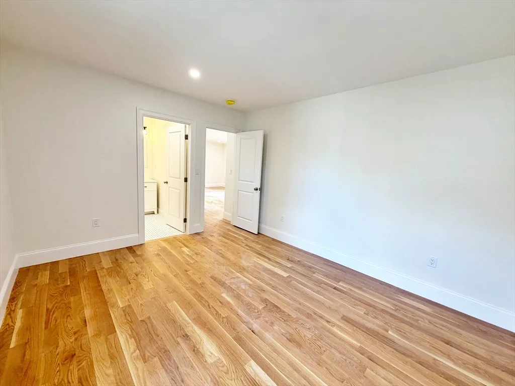 28 Pitcher Ave, West Medford