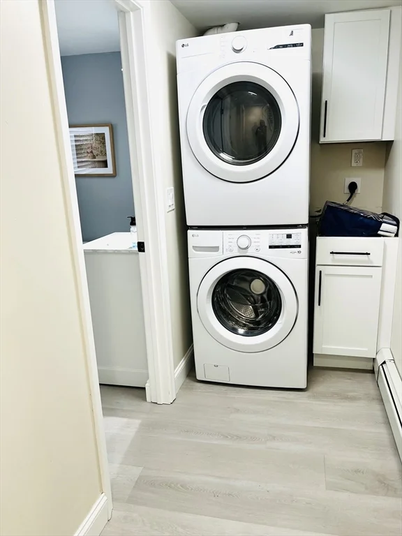 21 Hillside Ave, Swansea