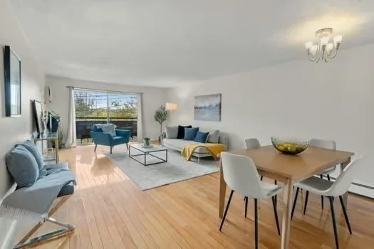 32 Whites Ave, Watertown