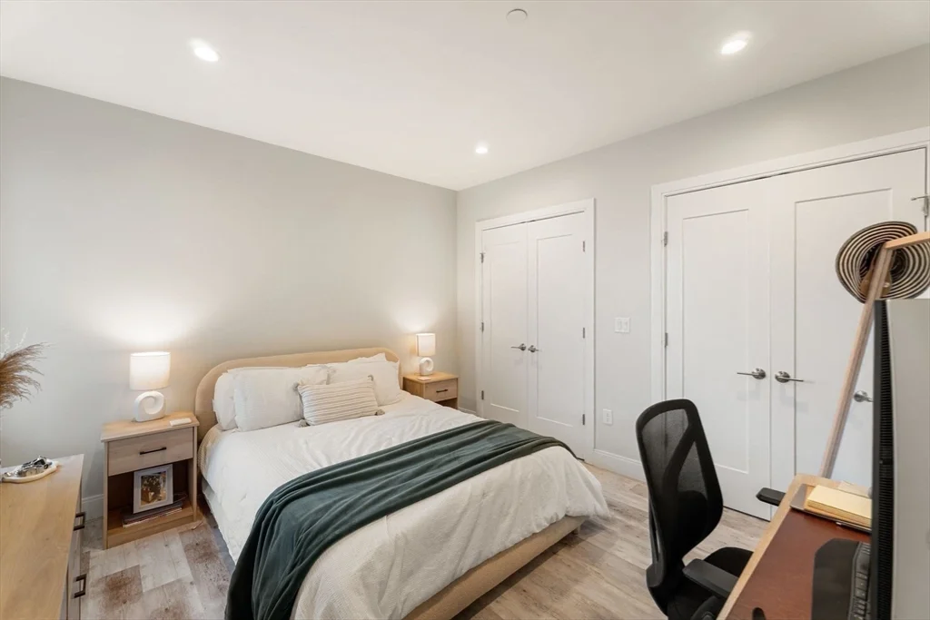 1457 Tremont St, Mission Hill
