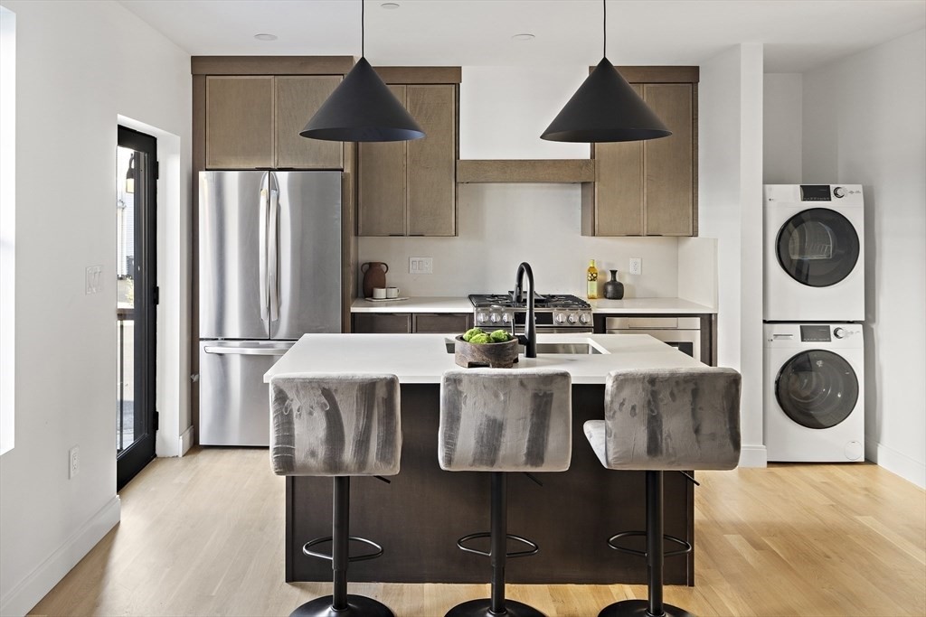 99 5th St, East Cambridge