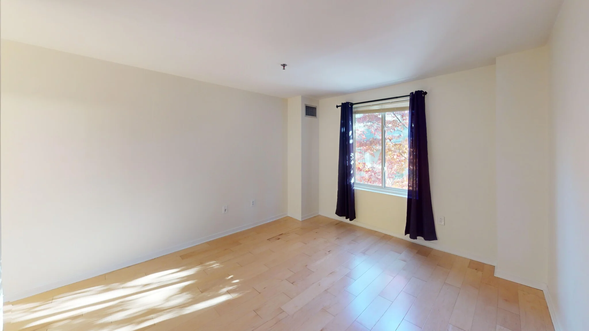 950 Massachusetts Ave, Central Square