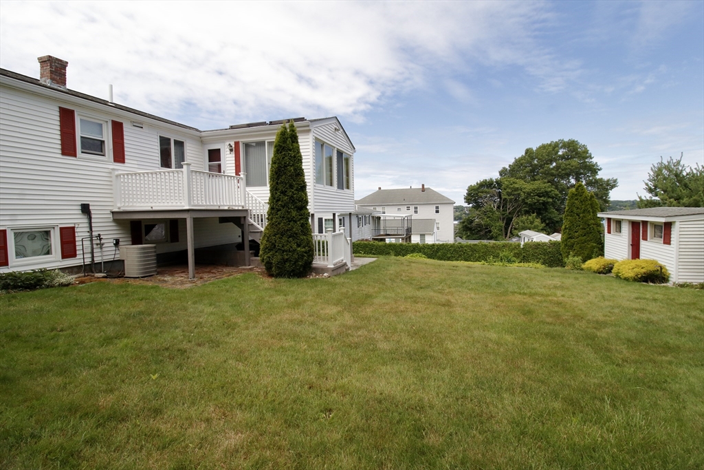 116 Bliss St, Fall River