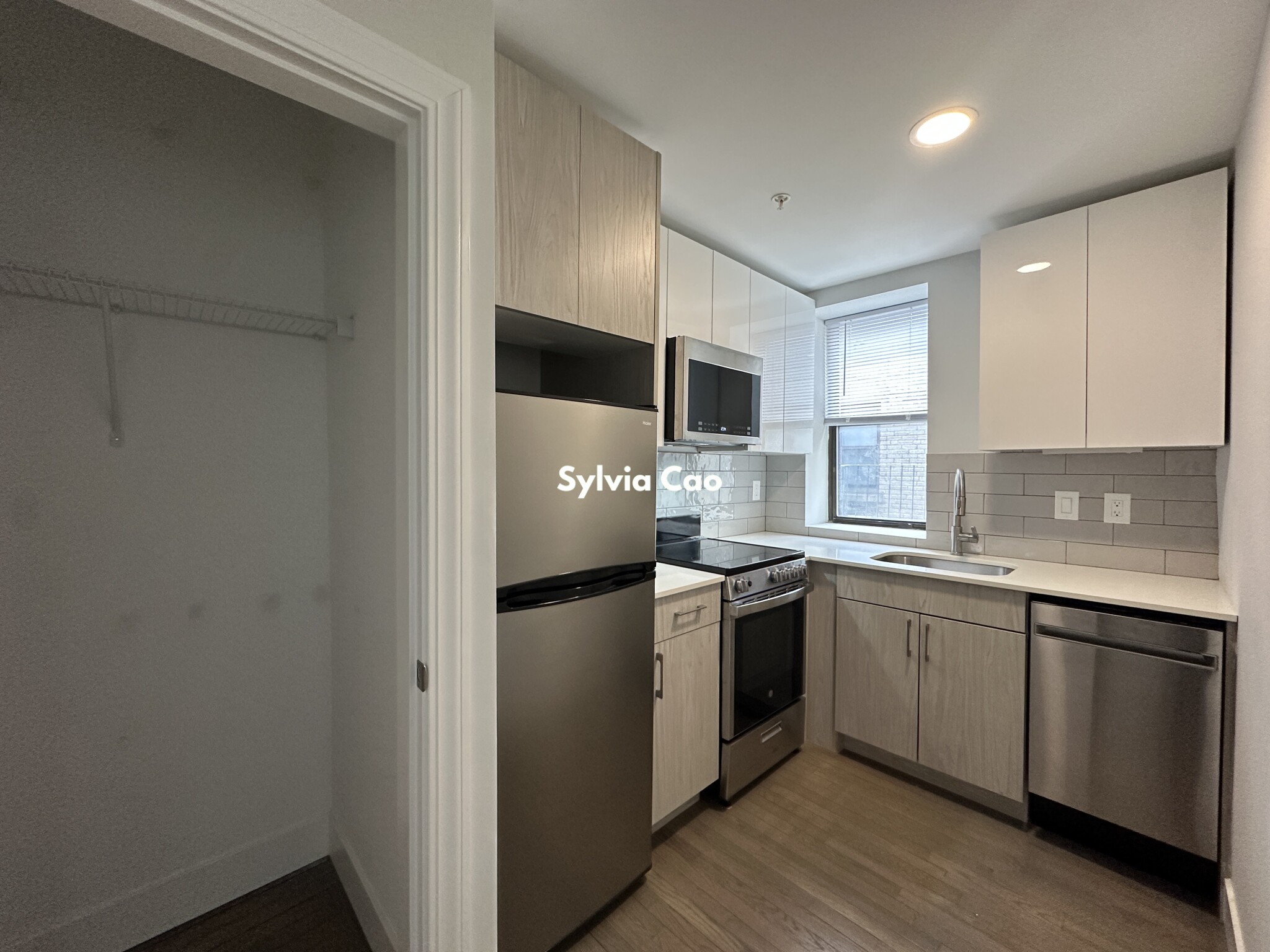 11 Peterborough St, Fenway