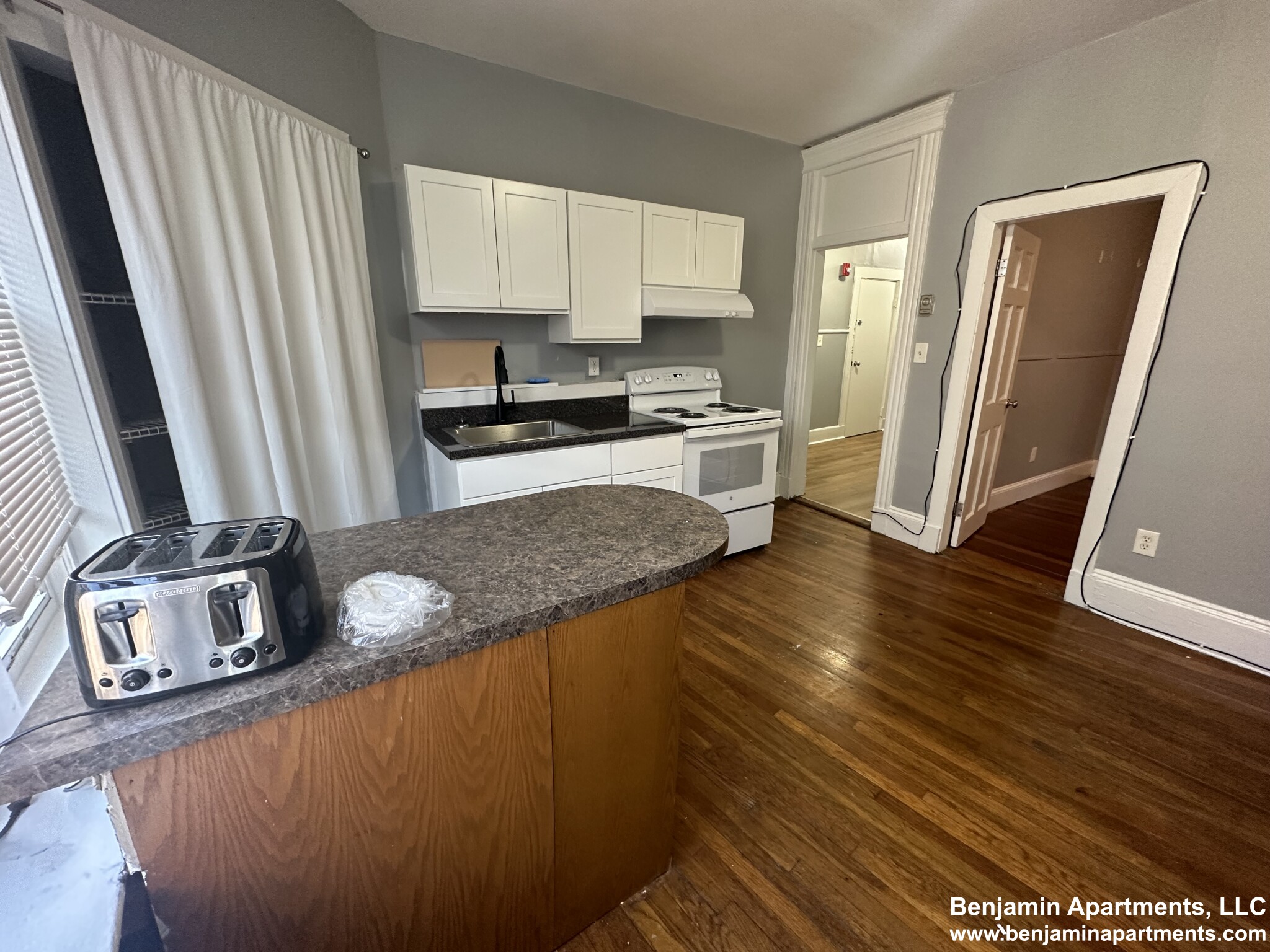 881 Huntington Ave, Mission Hill