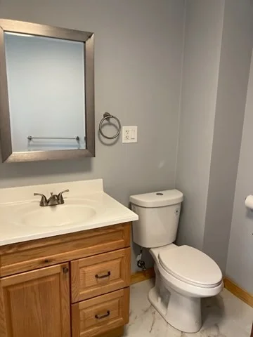 28 Lake St, Ward Two