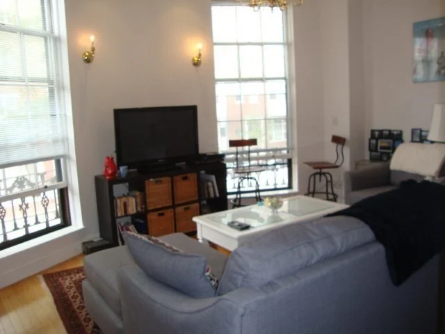 27 Bowdoin St, Beacon Hill