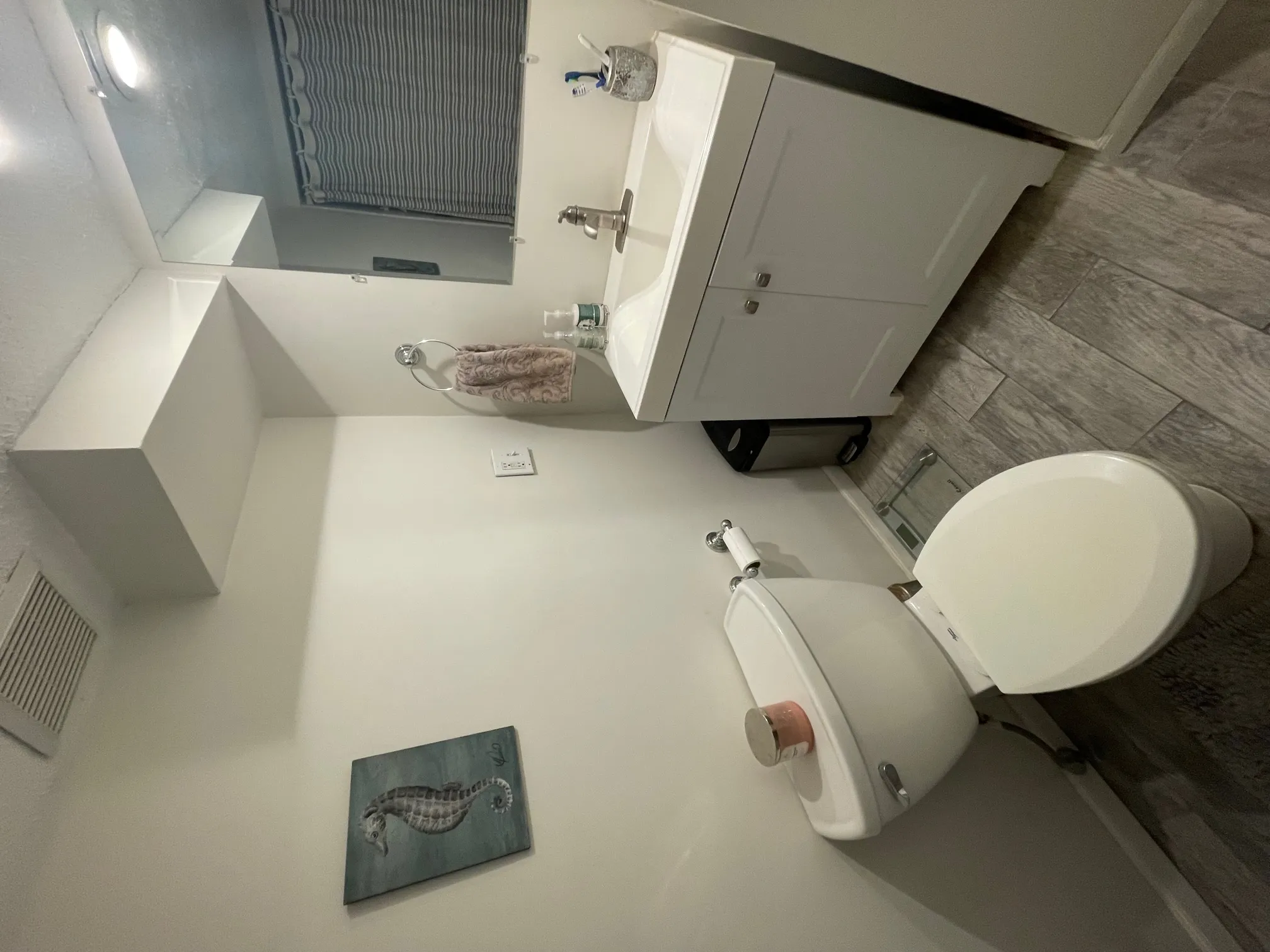 145 Endicott St, North End