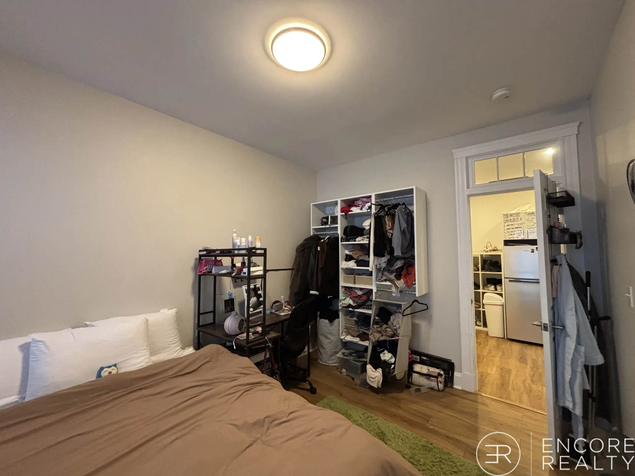 833 Beacon St, Fenway