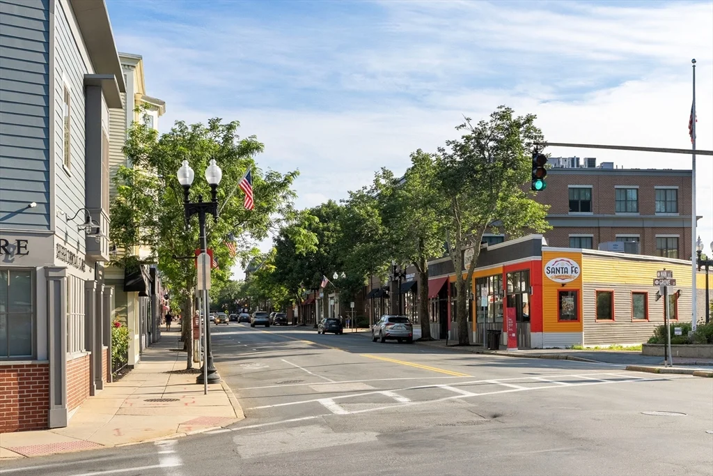 340 Main St, Melrose