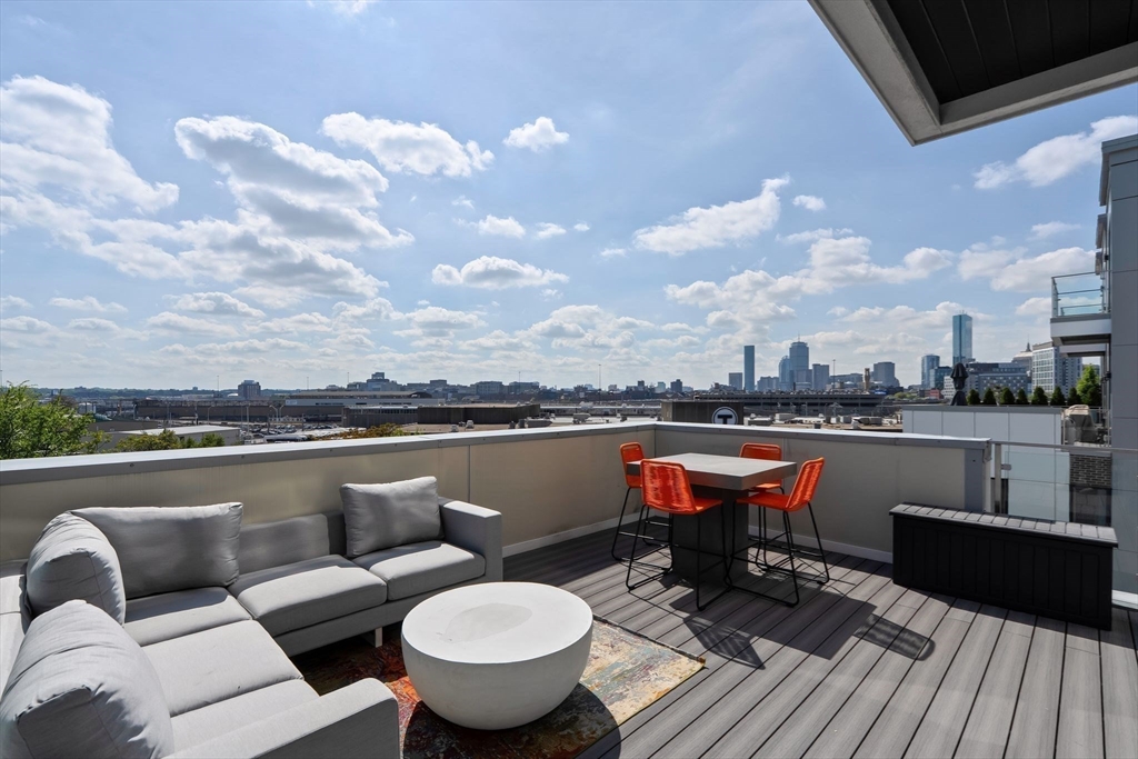 20 W 5th, South Boston