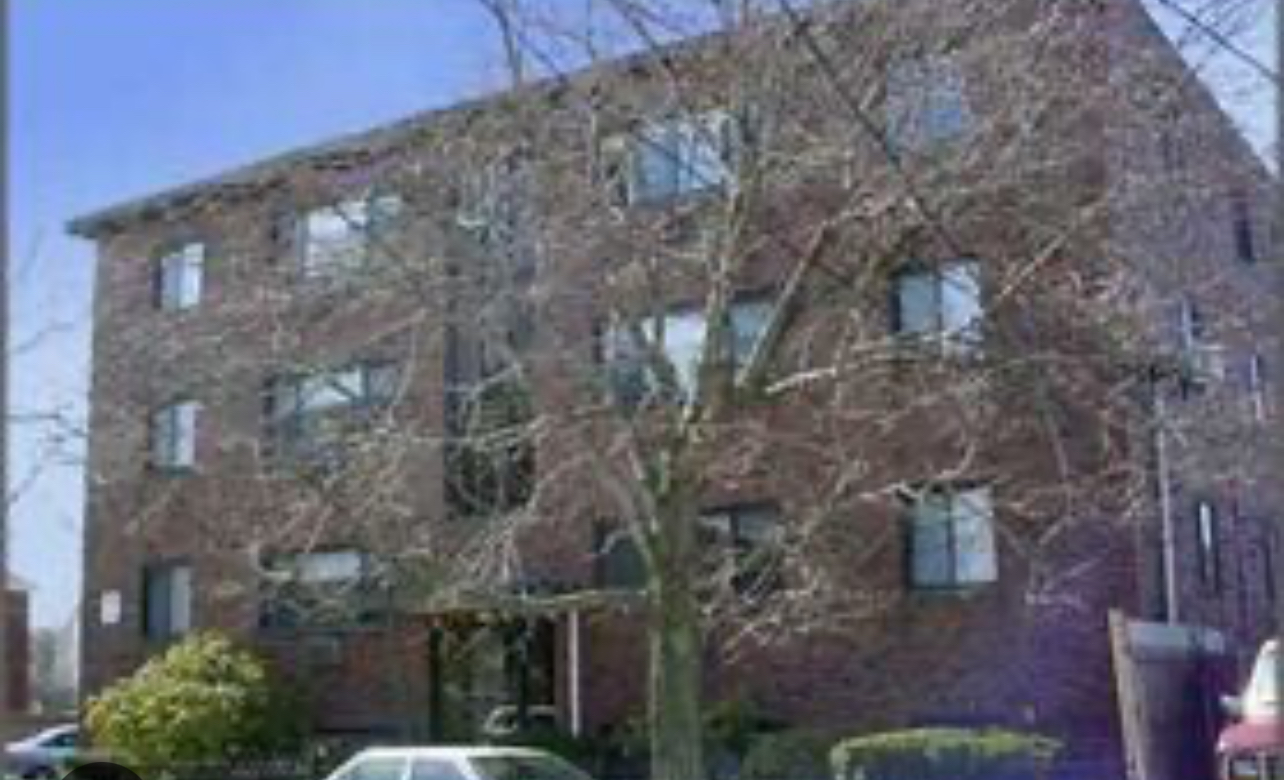 34 Gardner St, Allston