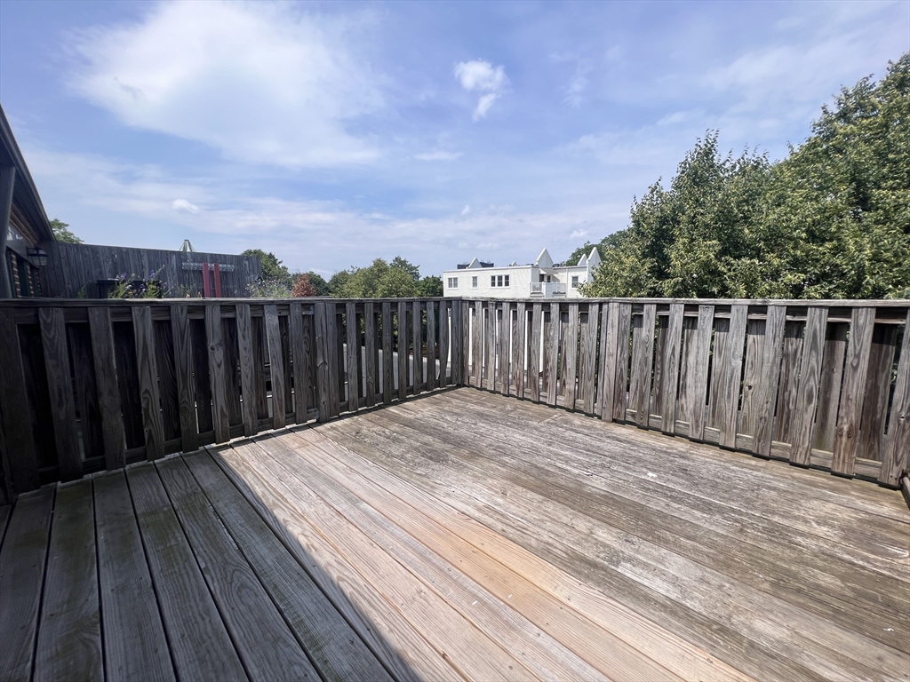 71 Fulkerson St, East Cambridge