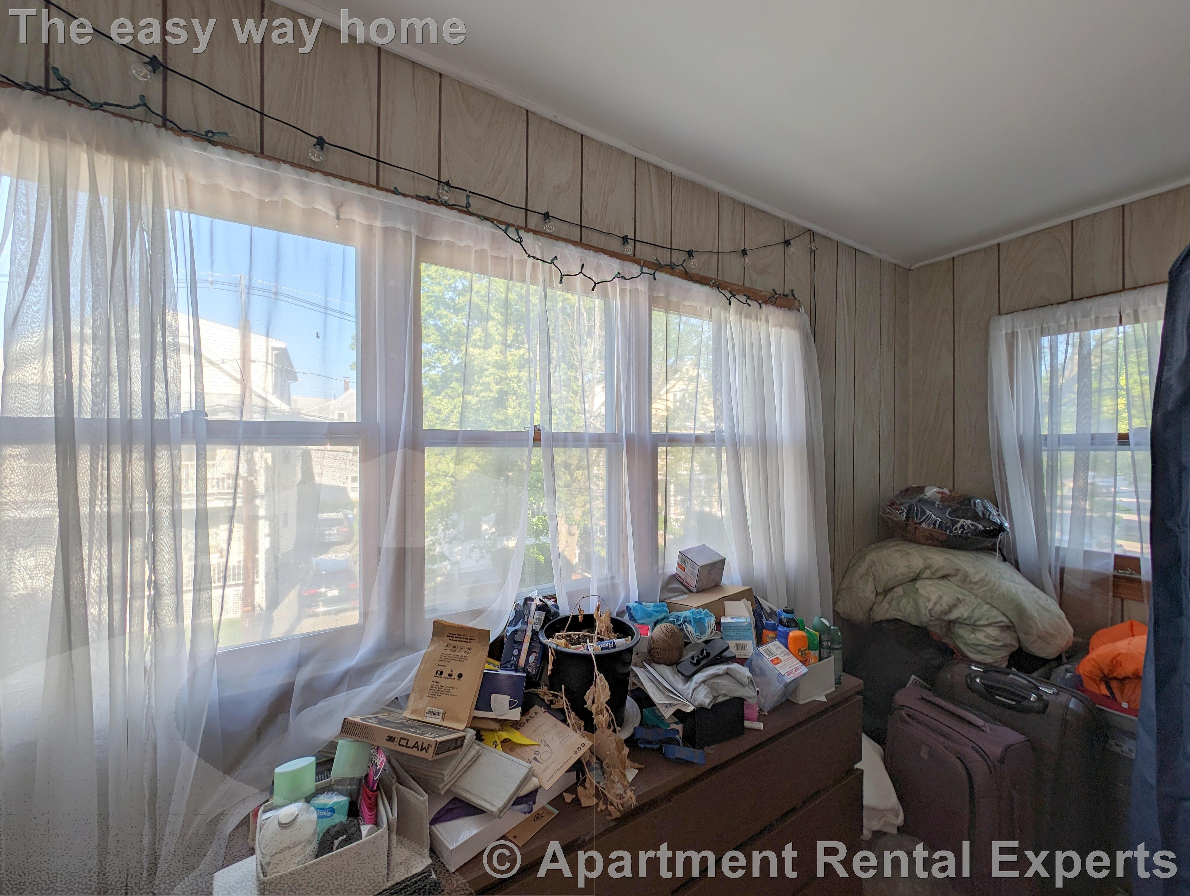 80 Pearson Rd, Tufts