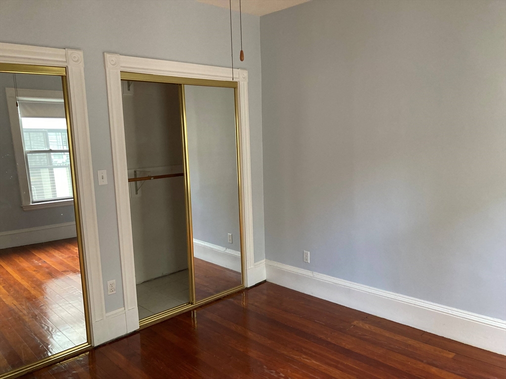 36 Windsor Rd, Davis Square