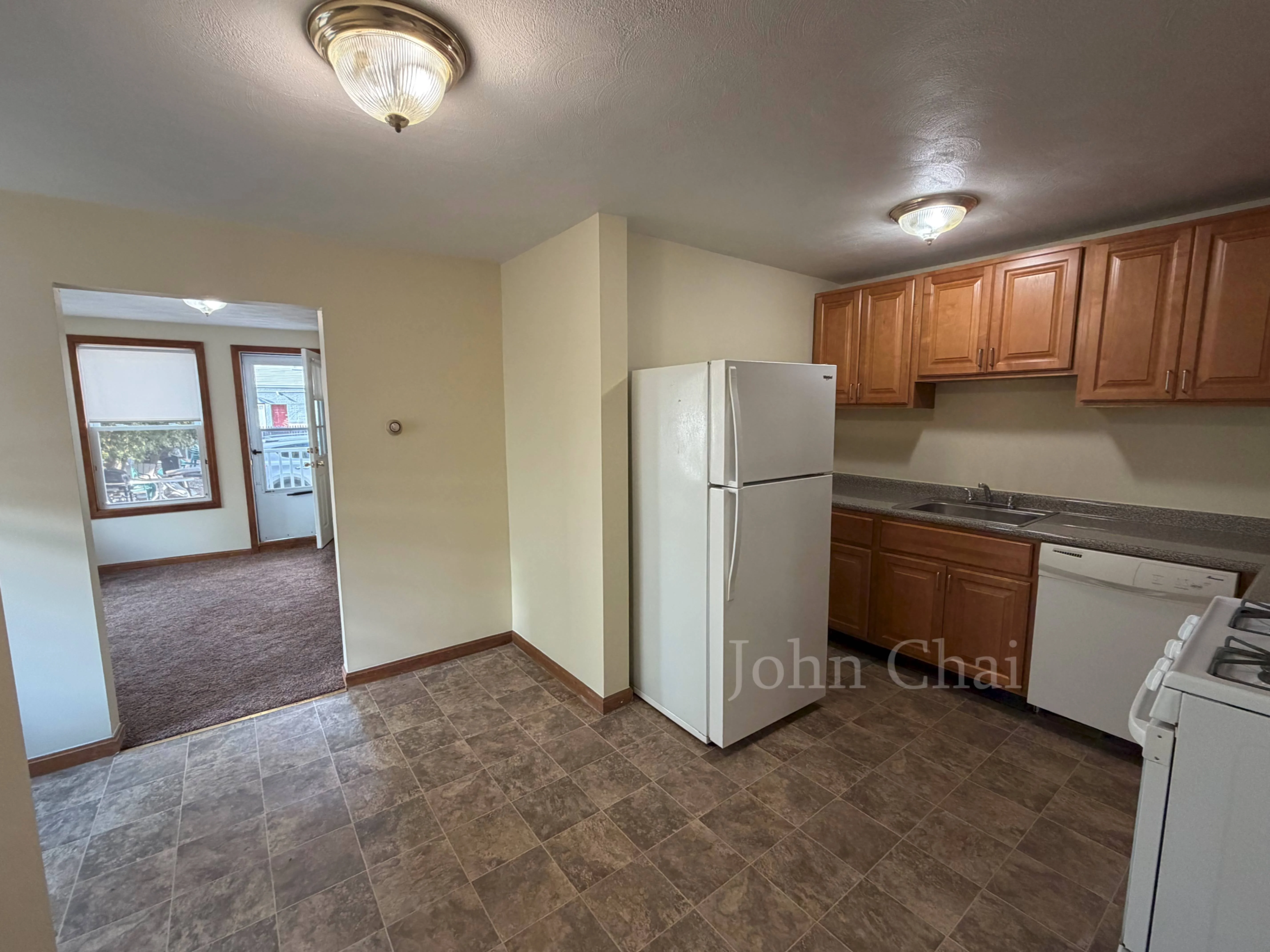 96 Nichols Ave, Watertown