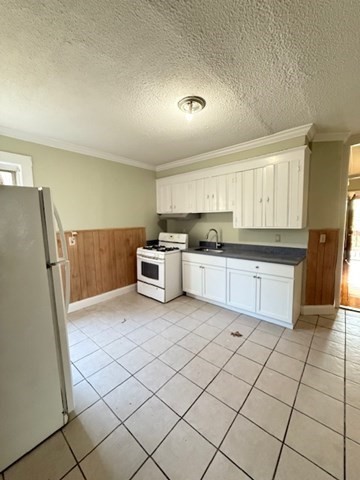 4412 Washington, Roslindale