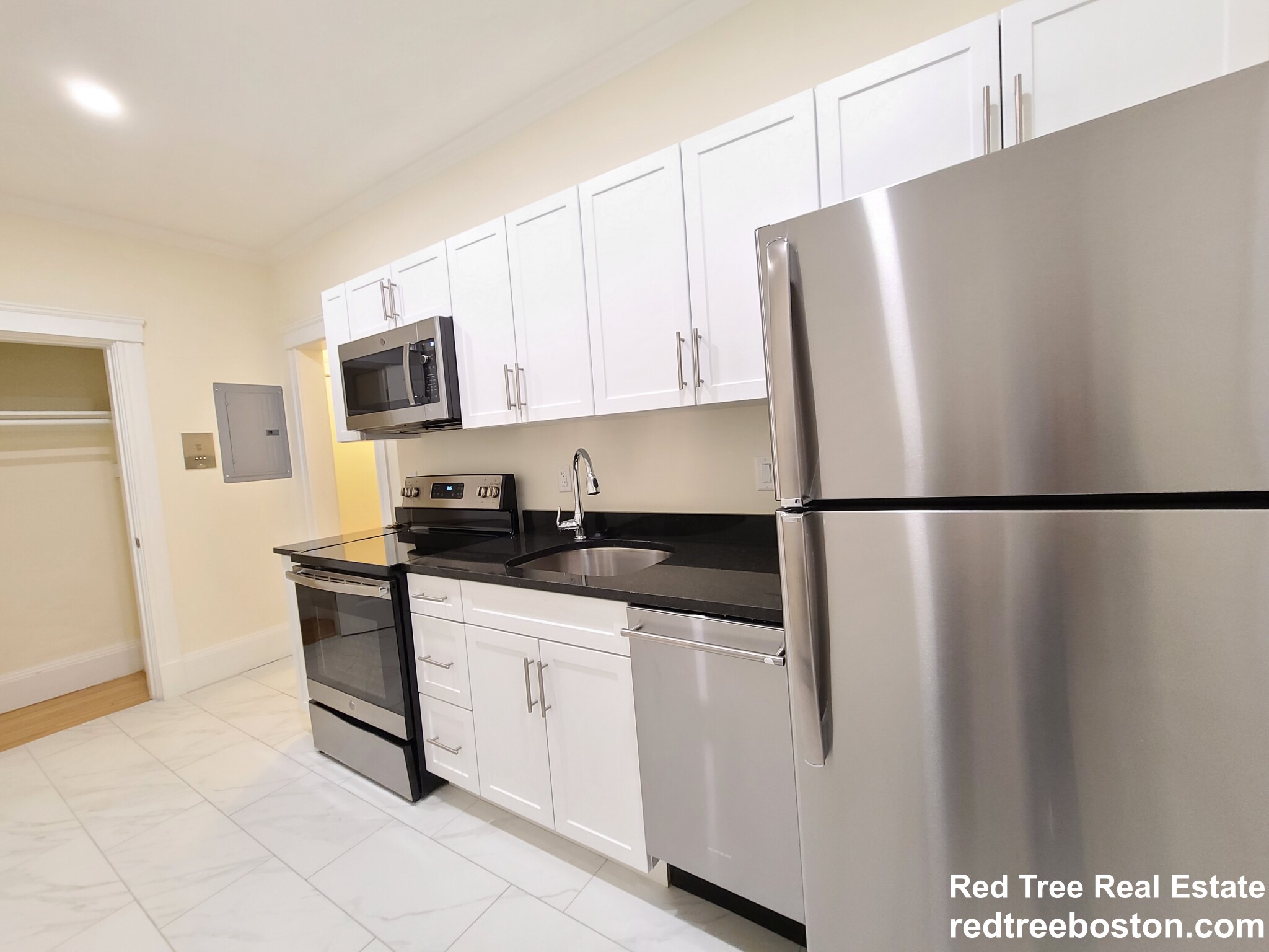 19 Fairbanks St, Griggs Park