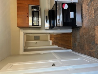 547 Hyde Park Ave, Roslindale