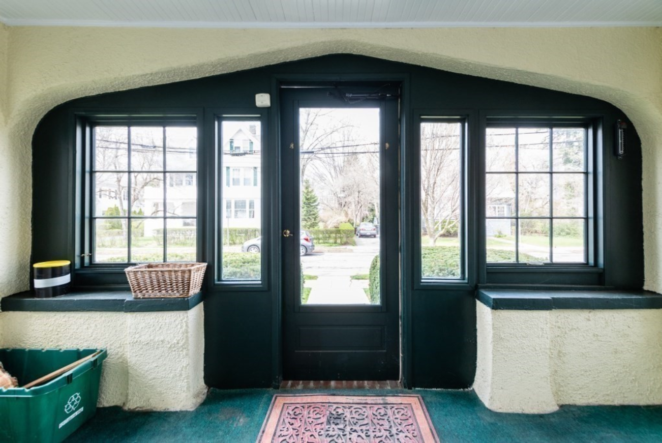 49 Willow St, Belmont