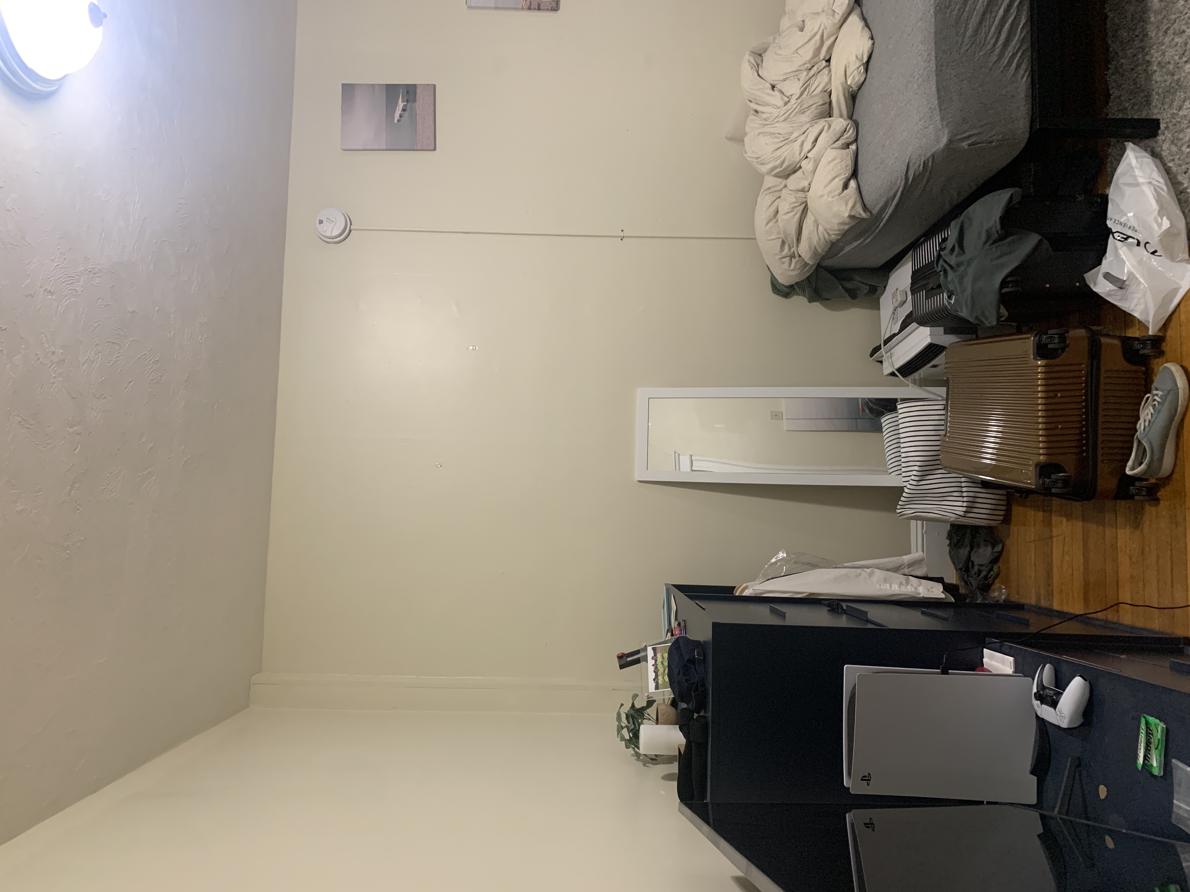 Studio bed, 1 bath apartment for rent at 225 Kelton St Unit 9A, Allston — photo 5 of 24