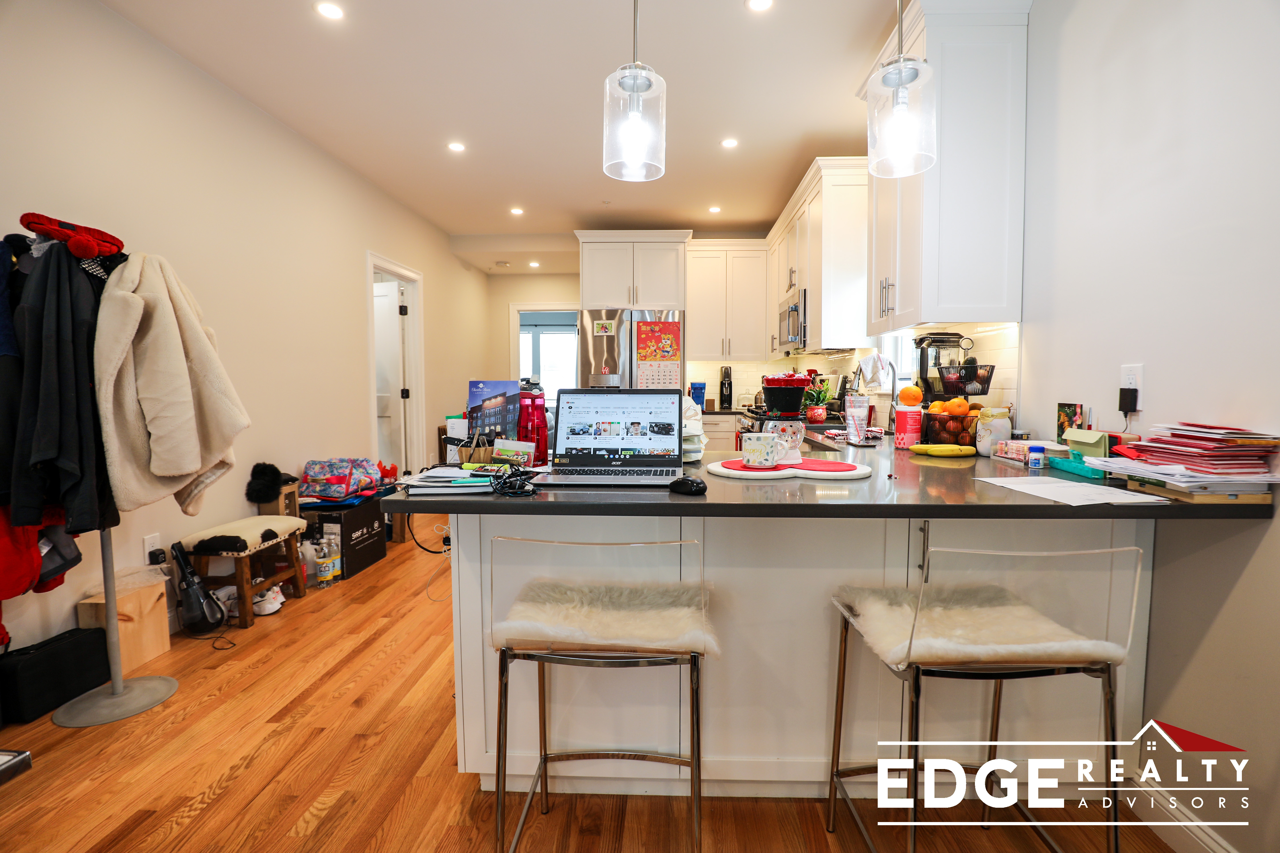 1 bed, 1 bath apartment for rent at 87 High St Unit 1, Waltham — photo 4 of 9