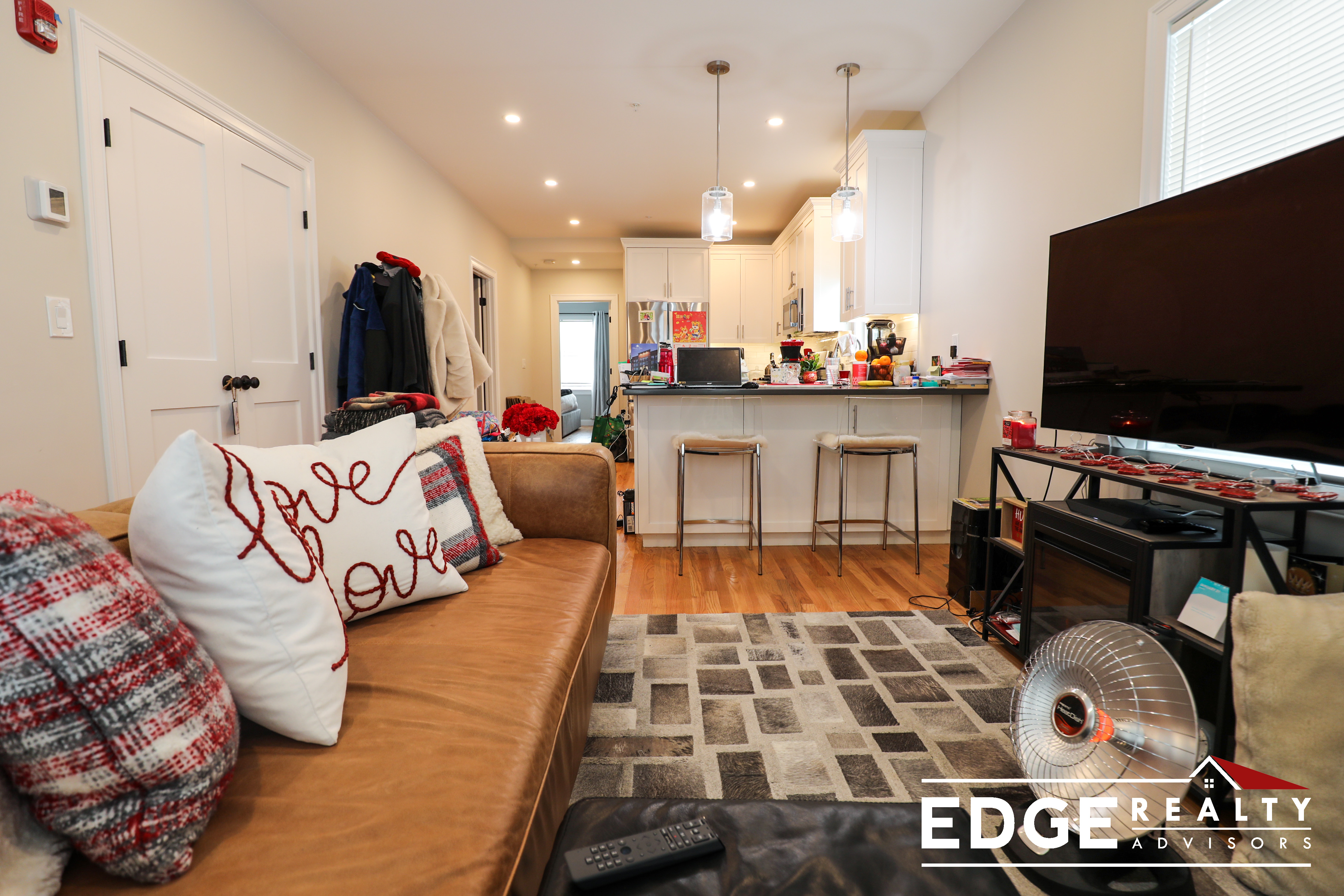 1 bed, 1 bath apartment for rent at 87 High St Unit 3, Waltham — photo 9 of 9