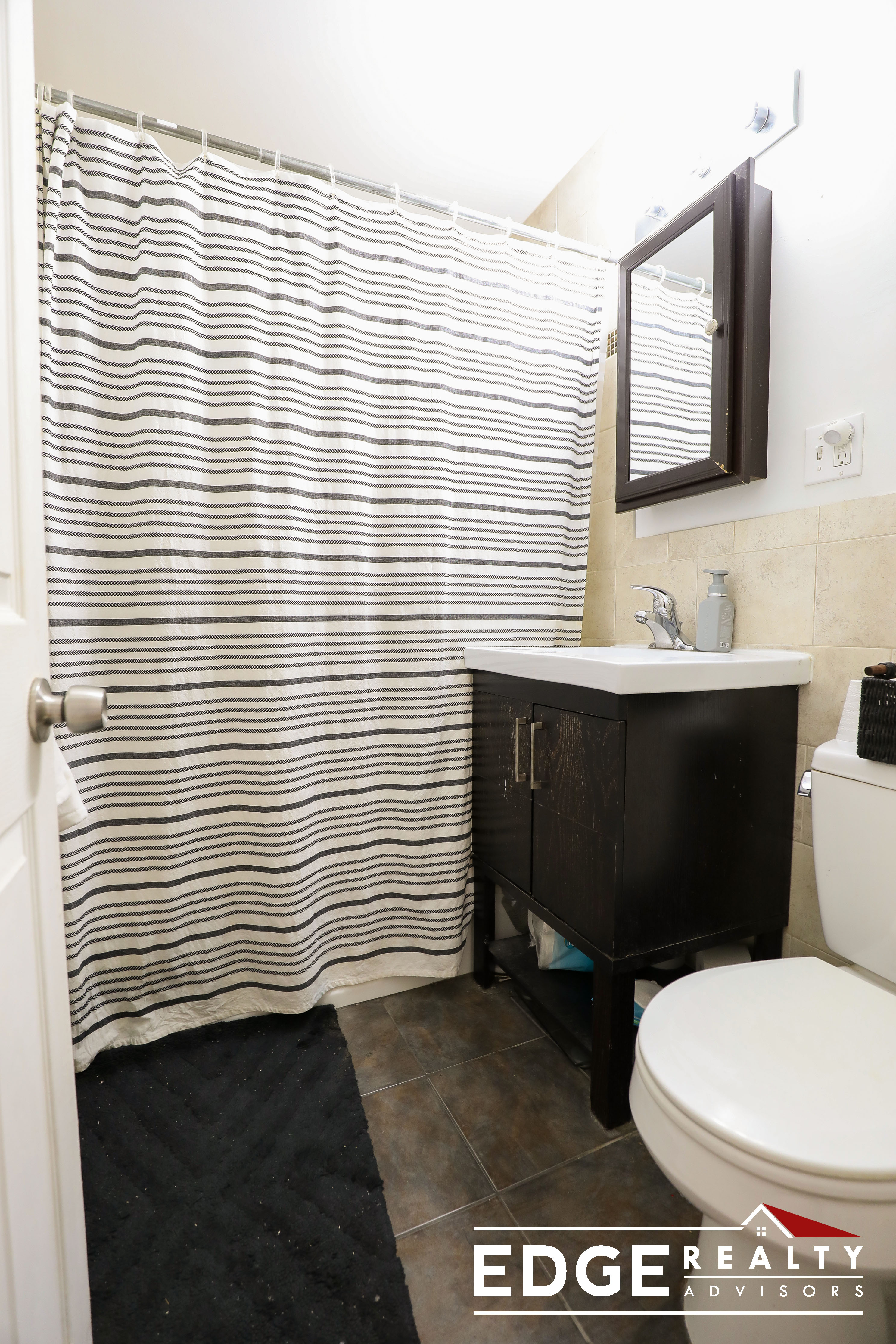 1 bed, 1 bath apartment for rent at 360 Market St Unit 10, Brighton — photo 8 of 8