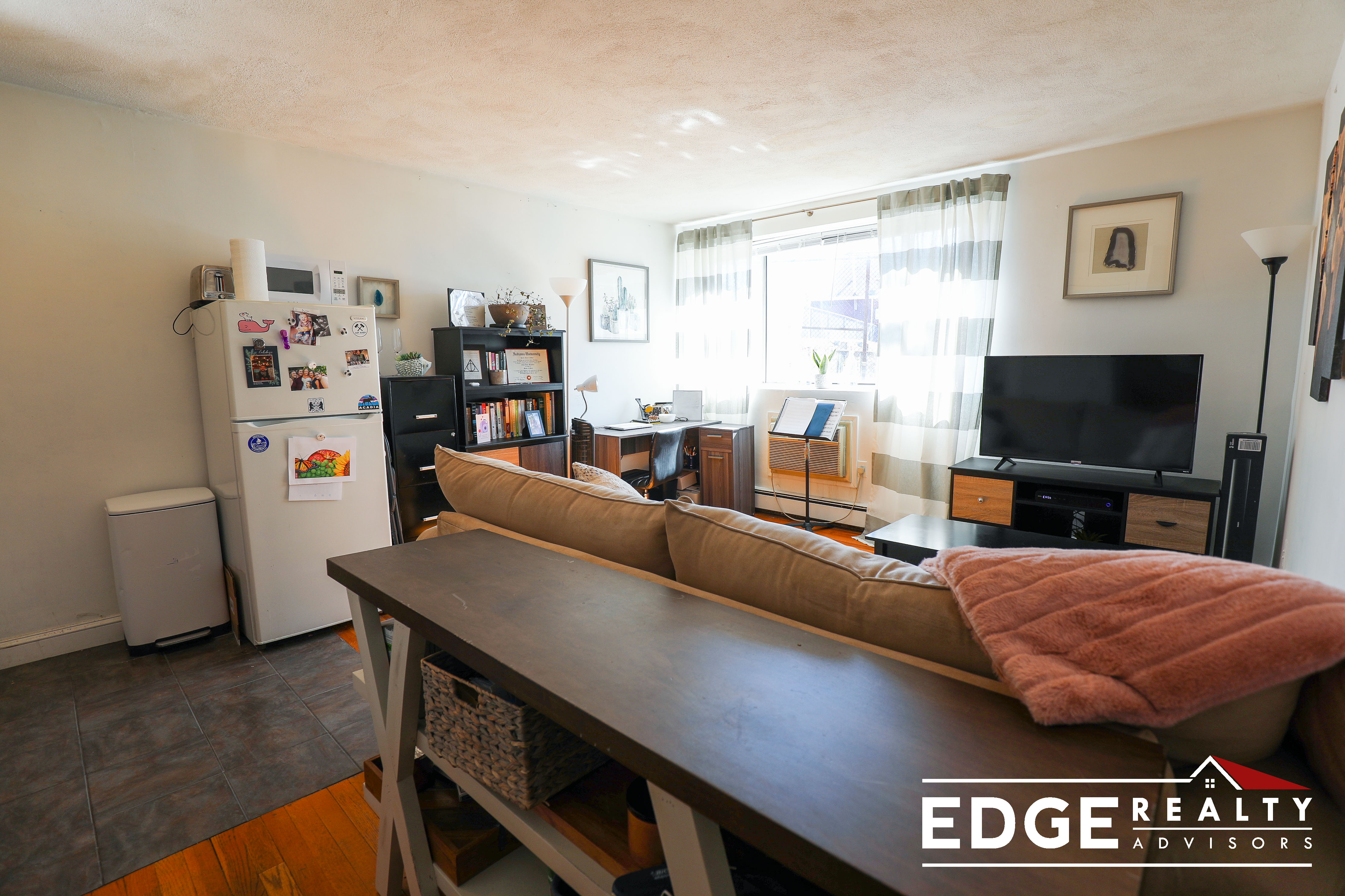1 bed, 1 bath apartment for rent at 360 Market St Unit 10, Brighton — photo 3 of 8