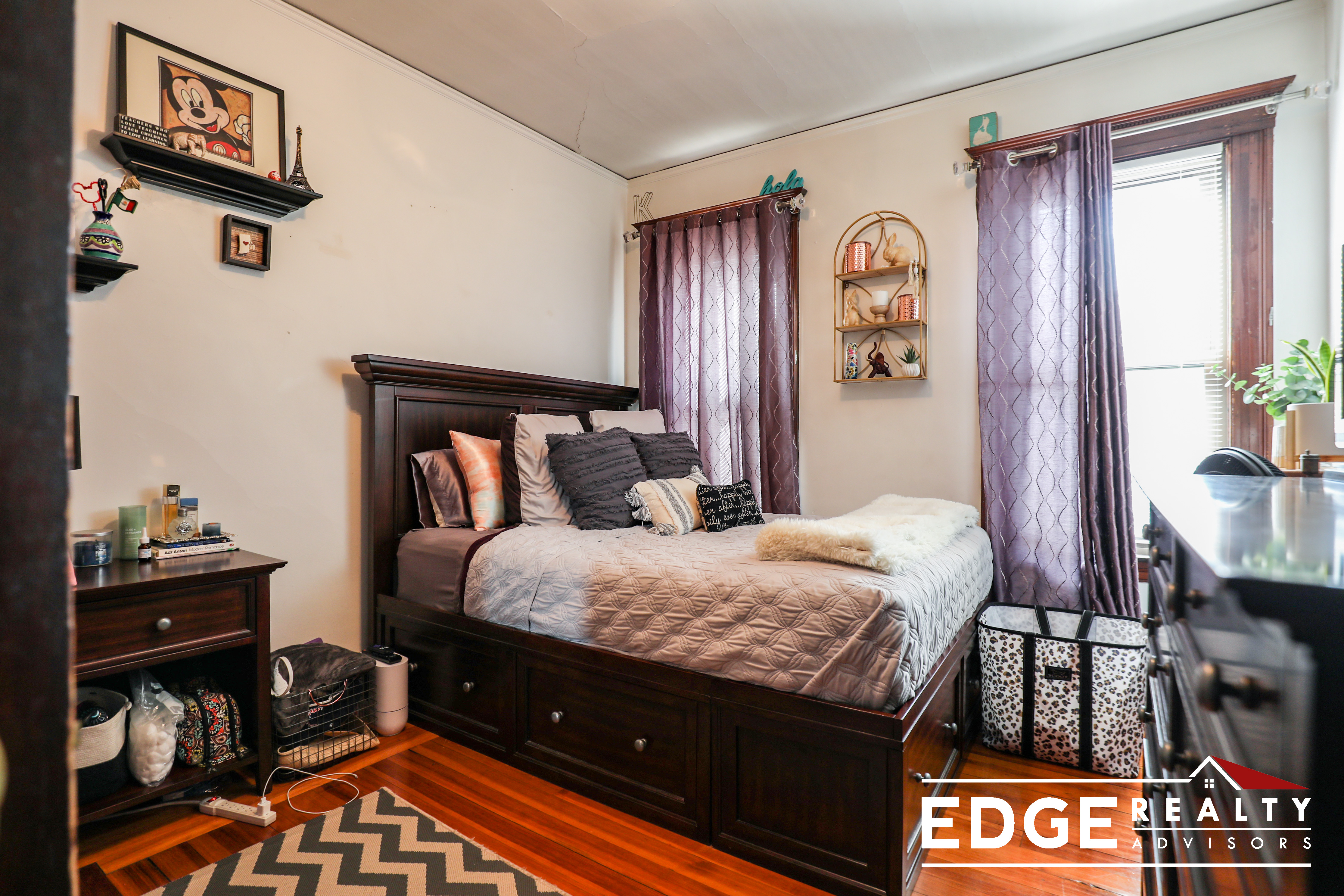 3 bed, 1 bath apartment for rent at 69 Oak Square Ave Unit 3, Brighton — photo 8 of 11