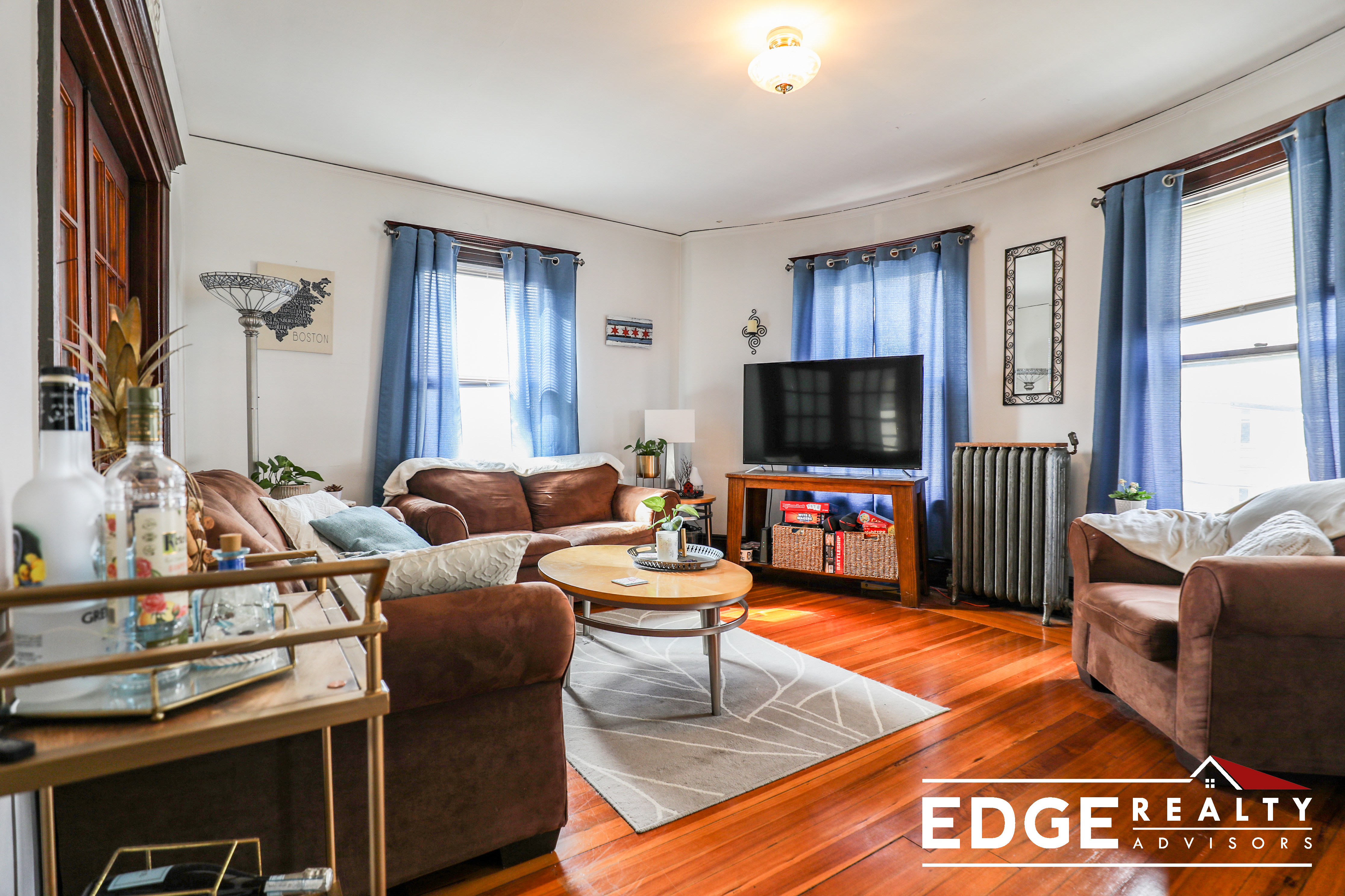 3 bed, 1 bath apartment for rent at 69 Oak Square Ave Unit 3, Brighton — photo 5 of 11