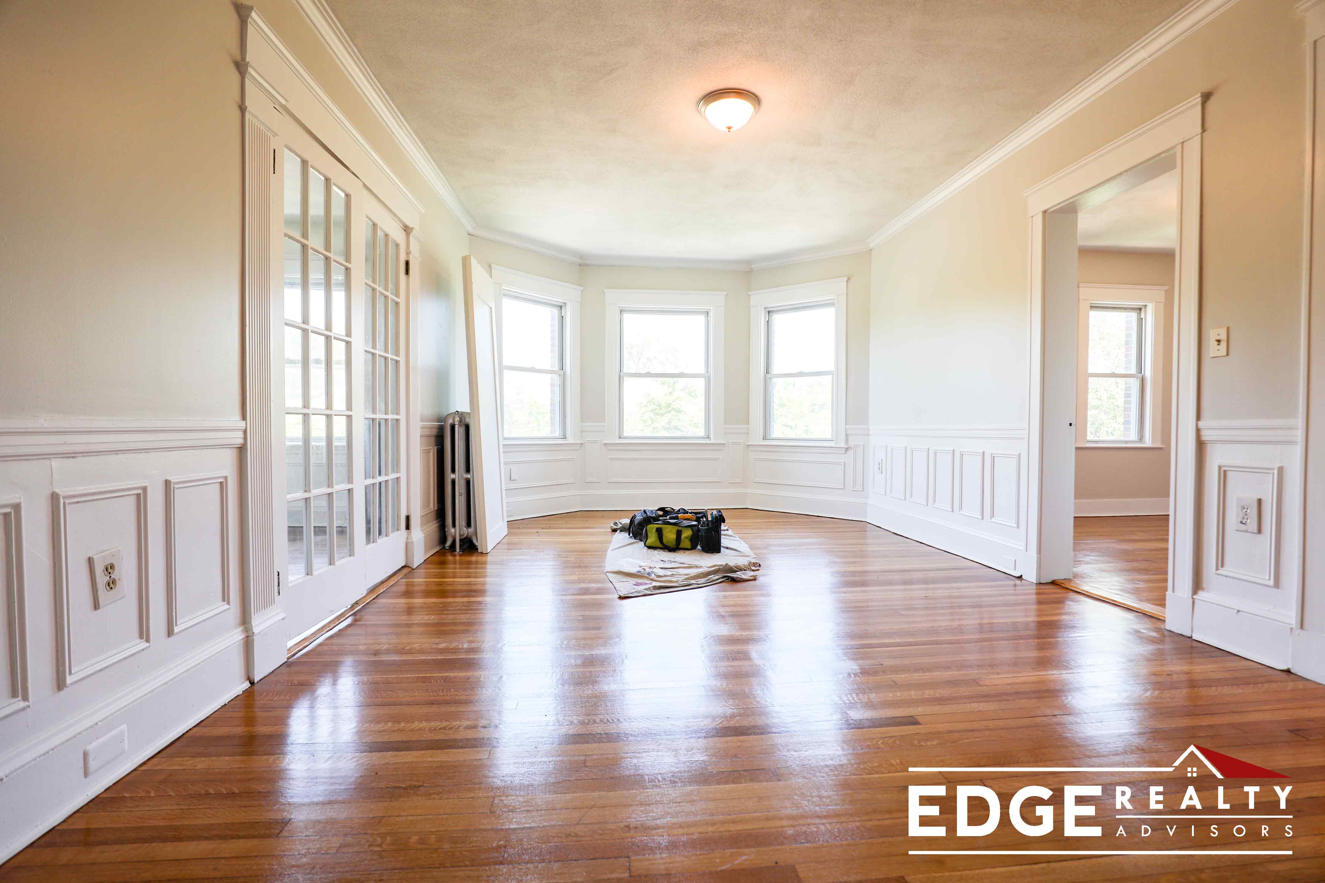 3 bed, 1 bath apartment for rent at 1496 Commonwealth Ave Unit 5, Brighton — photo 2 of 6