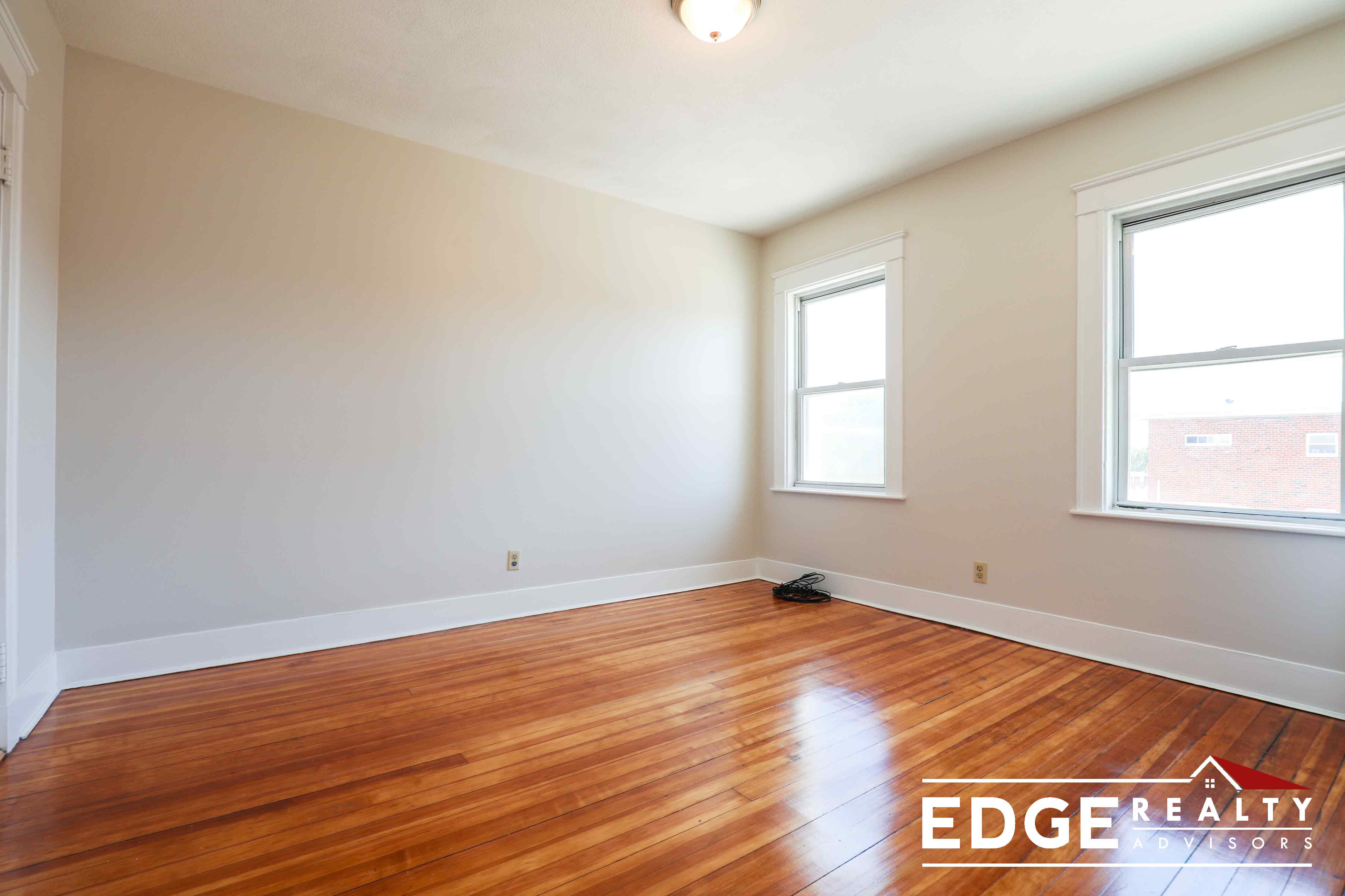 3 bed, 1 bath apartment for rent at 1496 Commonwealth Ave Unit 5, Brighton — photo 5 of 6