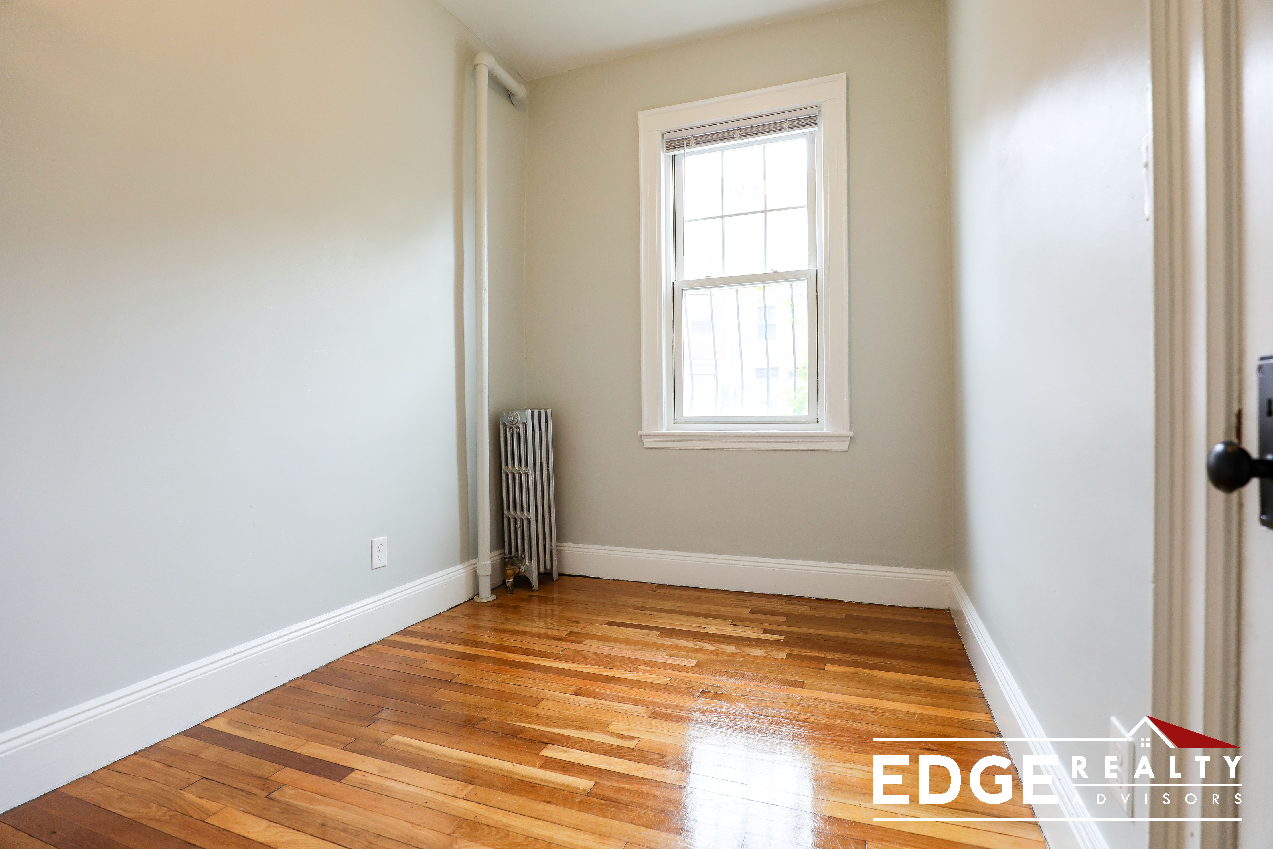 2 bed, 1 bath apartment for rent at 48 Strathmore Rd Unit 2, Brighton — photo 6 of 14