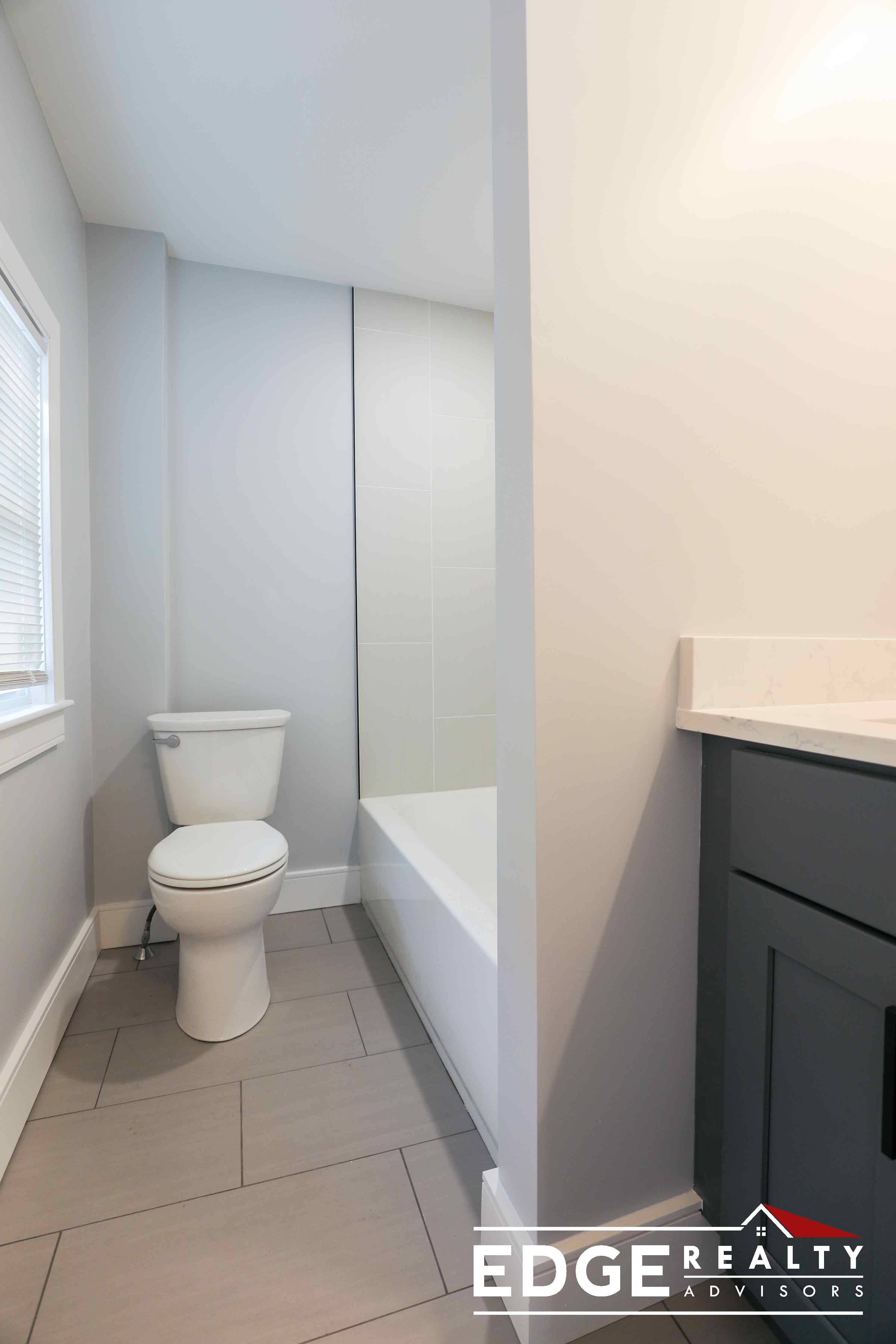 2 bed, 2 bath apartment for rent at 115 Summer St Unit 1, Watertown — photo 5 of 6
