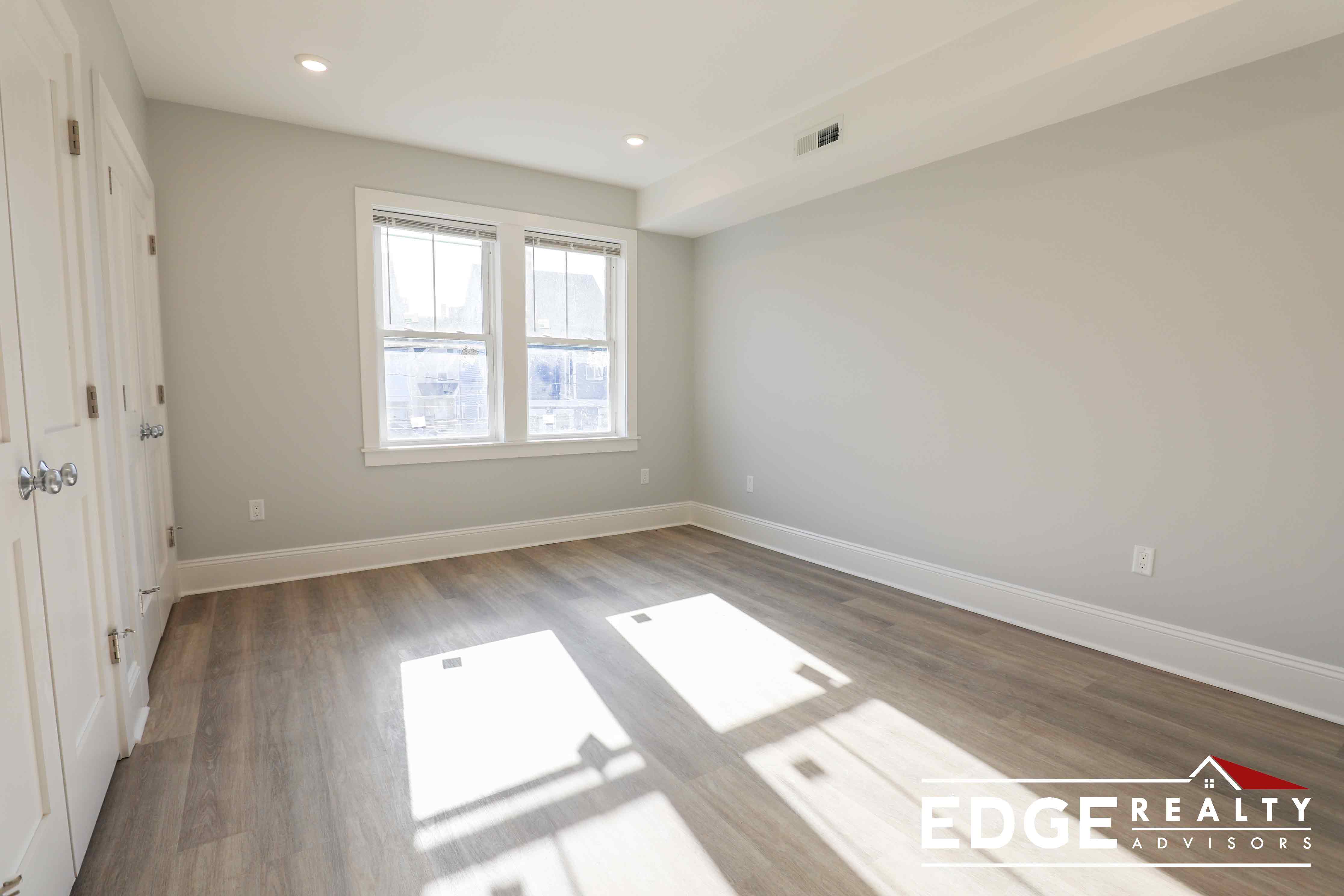4 bed, 3 bath apartment for rent at 4 North Beacon St Unit 4, Allston — photo 10 of 12