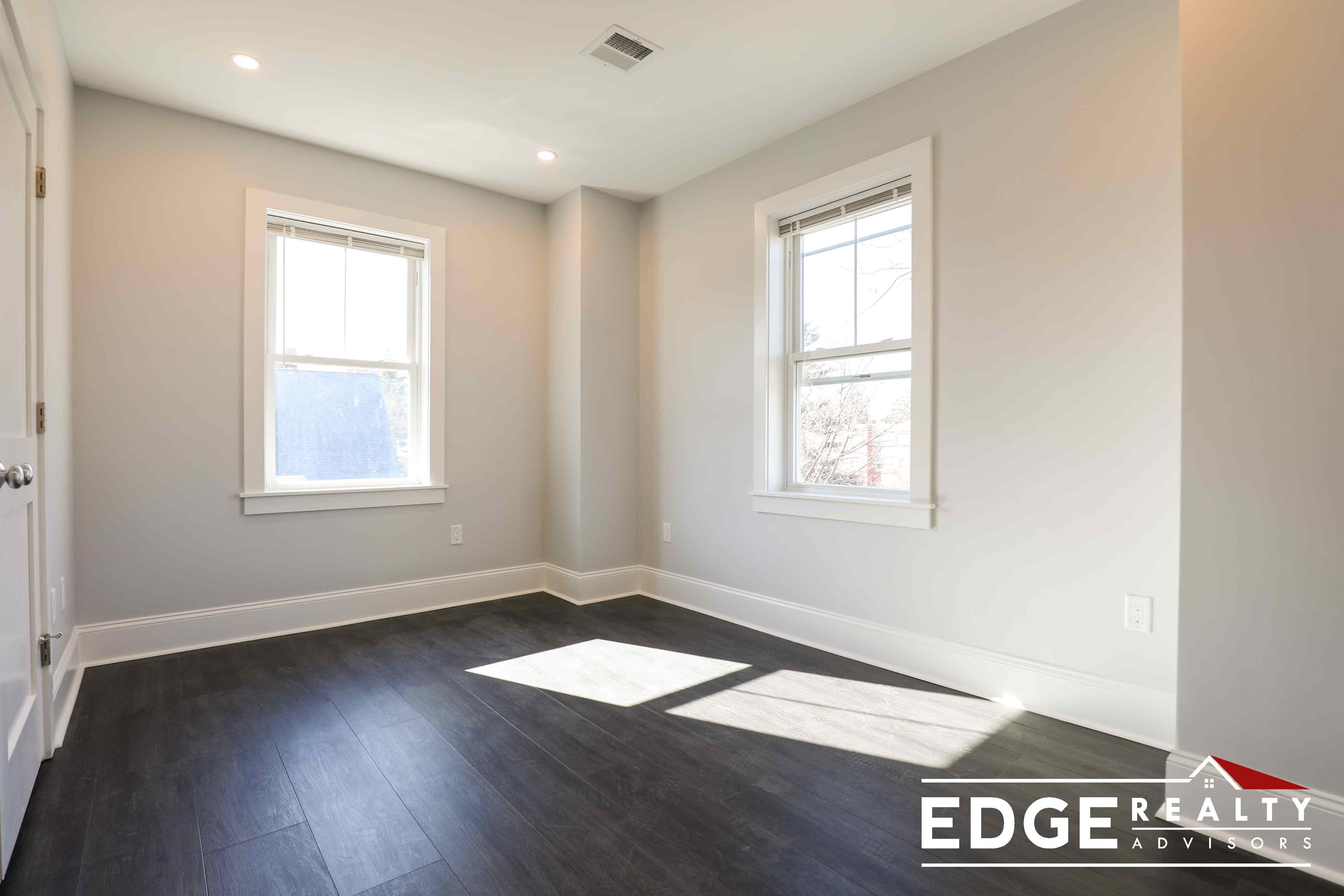 4 bed, 3 bath apartment for rent at 80 North Beacon St Unit 5, Allston — photo 9 of 12