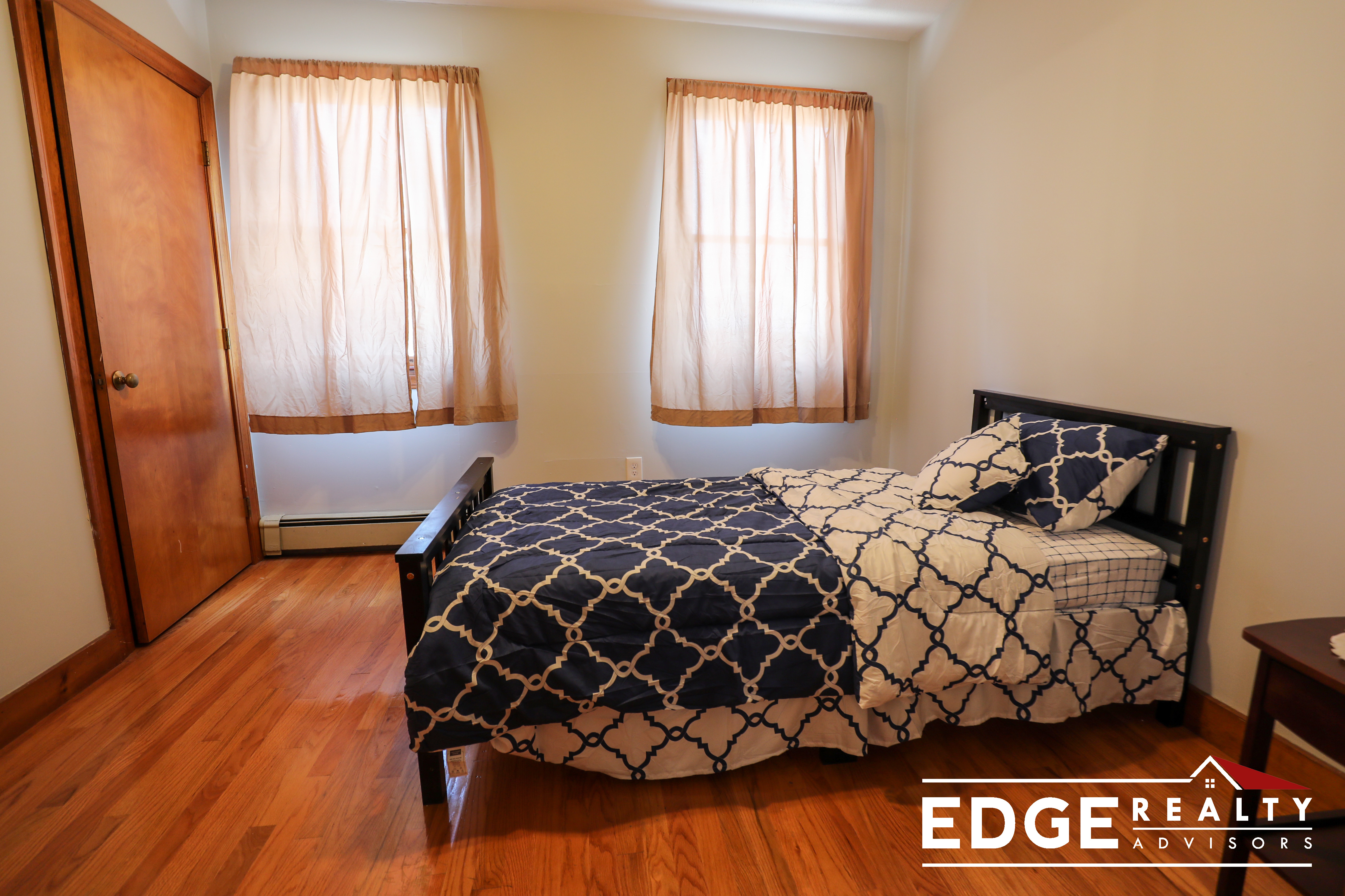 5 bed, 1.5 bath apartment for rent at 41 Gerrish St Unit 1, Brighton — photo 7 of 12