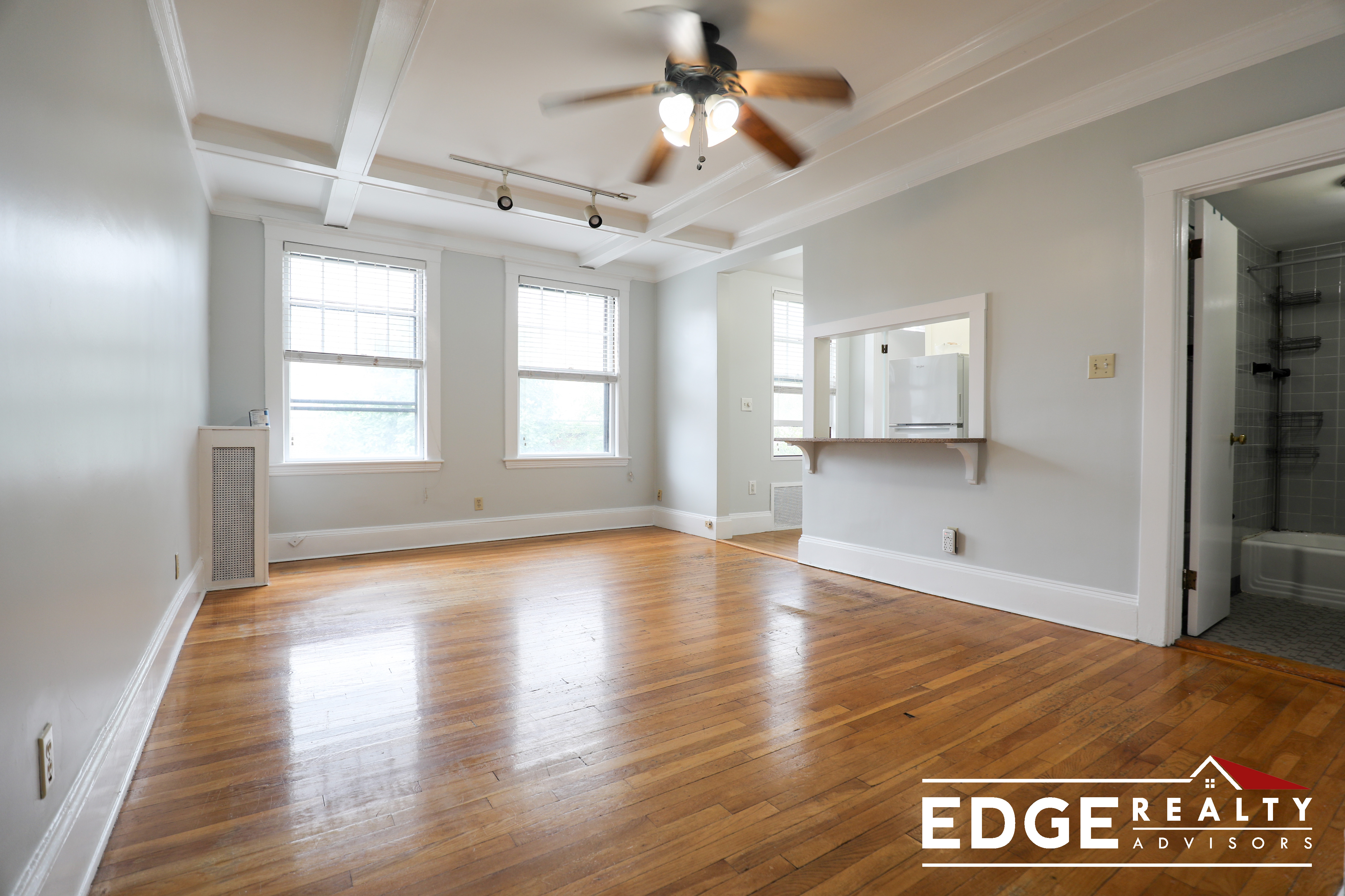 1 bed, 1 bath apartment for rent at 120 Lanark Rd Unit 5, Brighton — photo 3 of 6