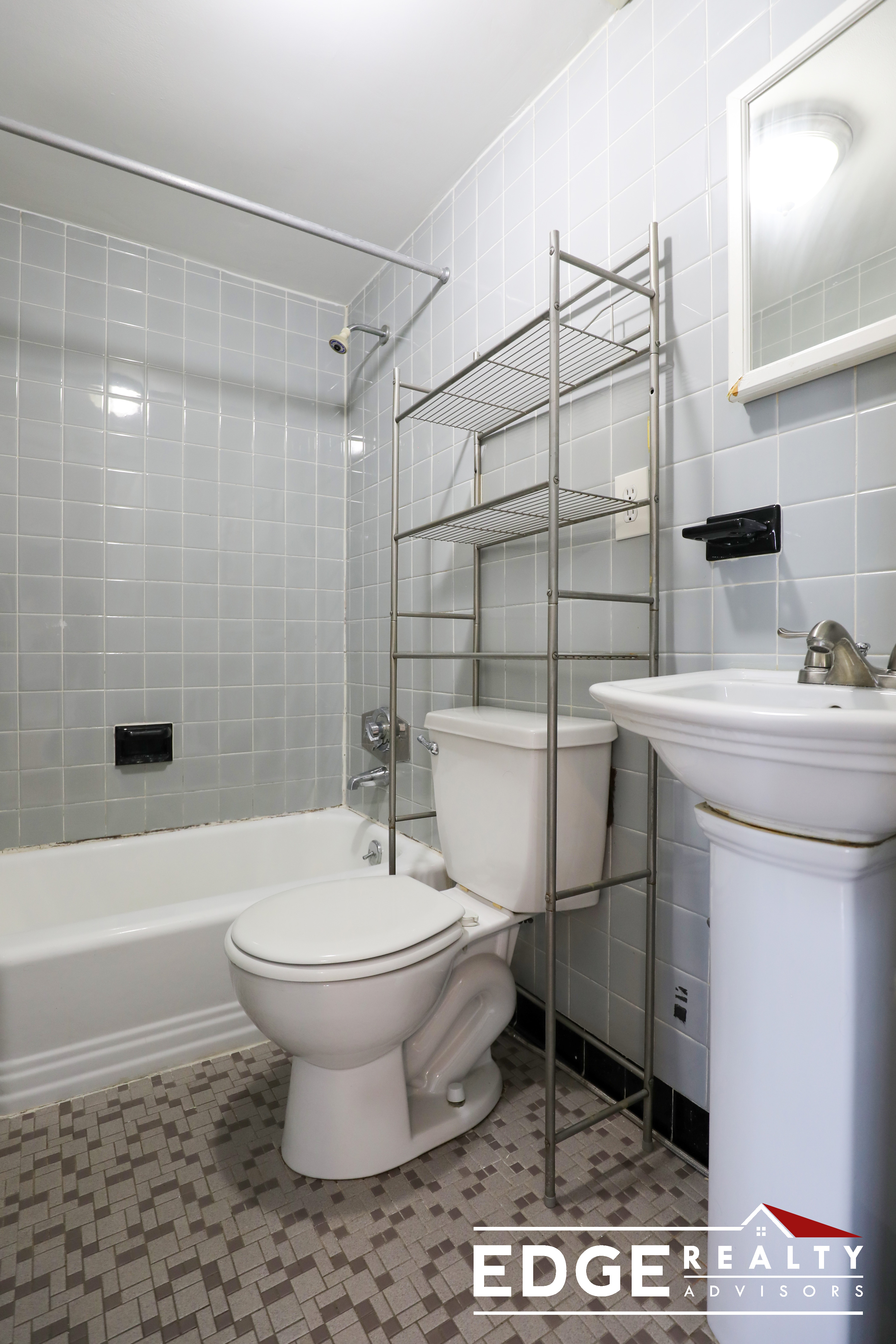1 bed, 1 bath apartment for rent at 120 Lanark Rd Unit 5, Brighton — photo 6 of 6