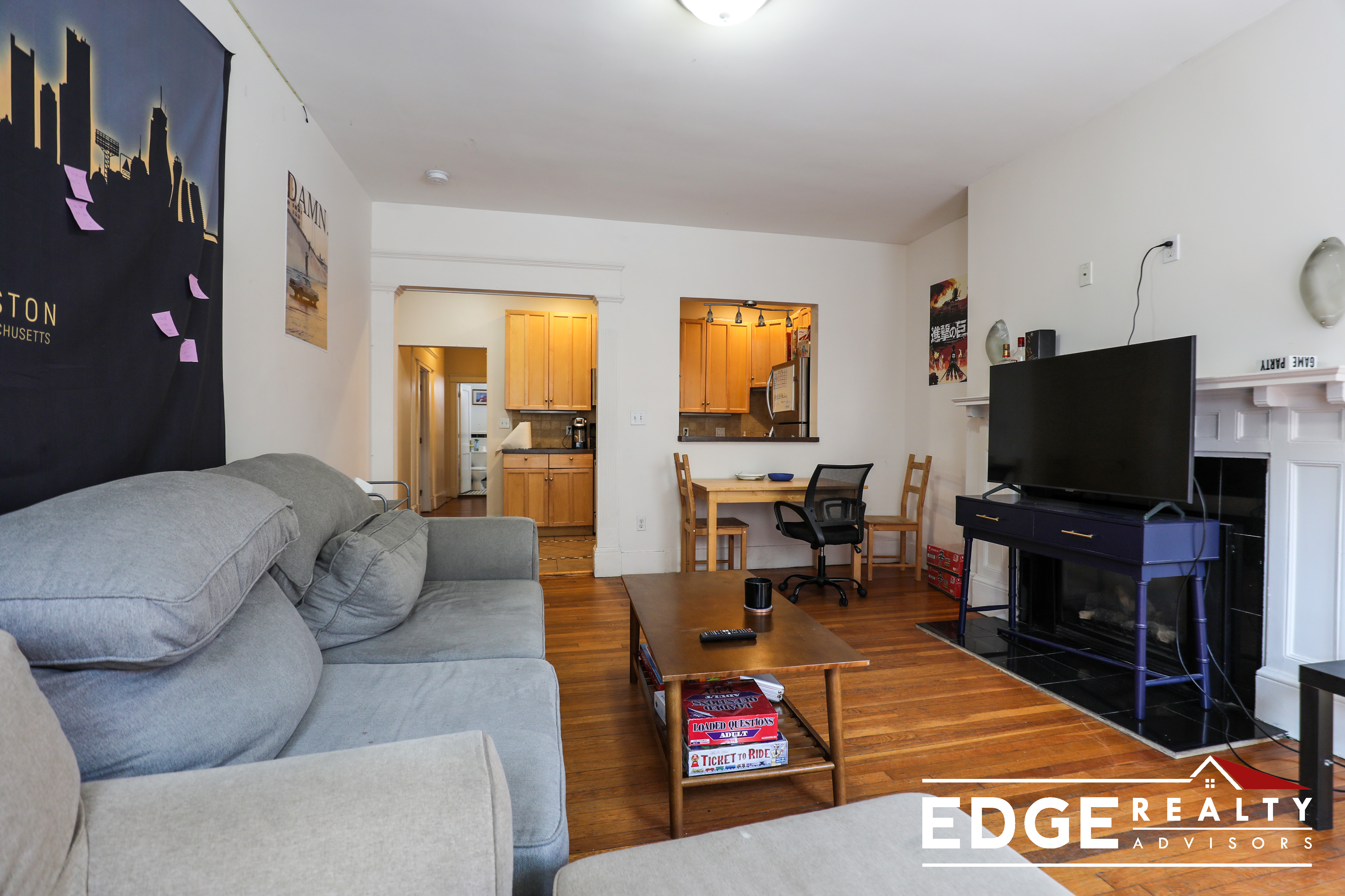 4 bed, 2 bath apartment for rent at 12 Wadsworth St Unit 1, Allston — photo 3 of 9