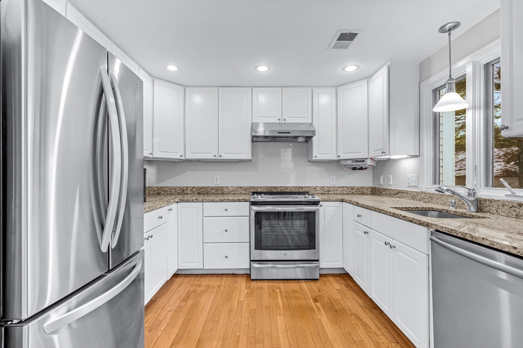 1682 Commonwealth Ave, Brighton