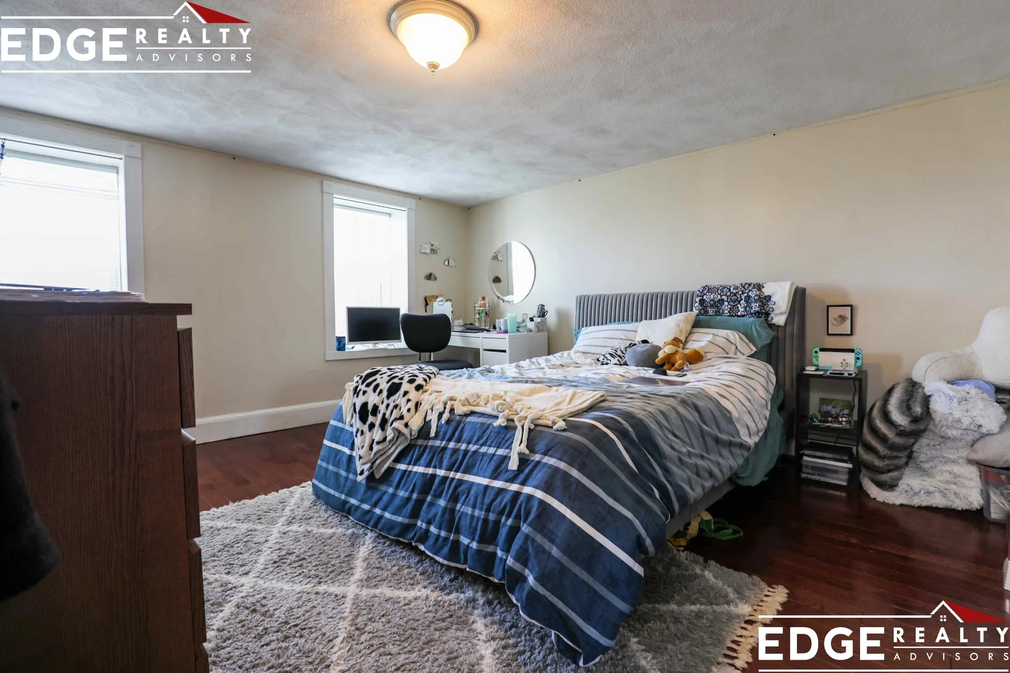 5 Cottage St, South Boston