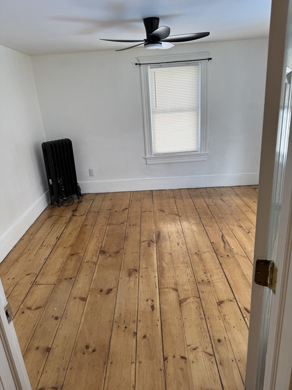 49 Green St, Zip 01830