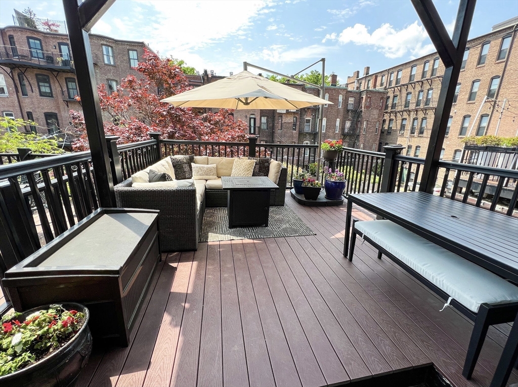 16 Claremont Park, South End