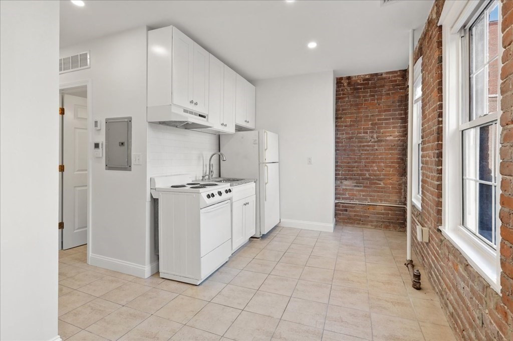 19 Harris St, North End