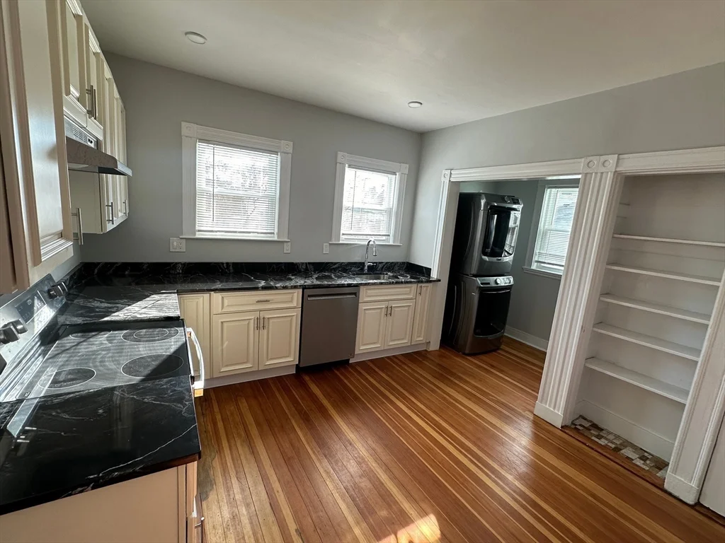 314 Massachusetts Ave, Arlington