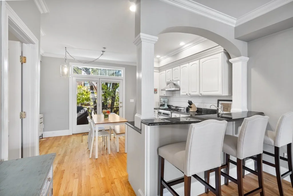 10 S Sydney, Dorchester